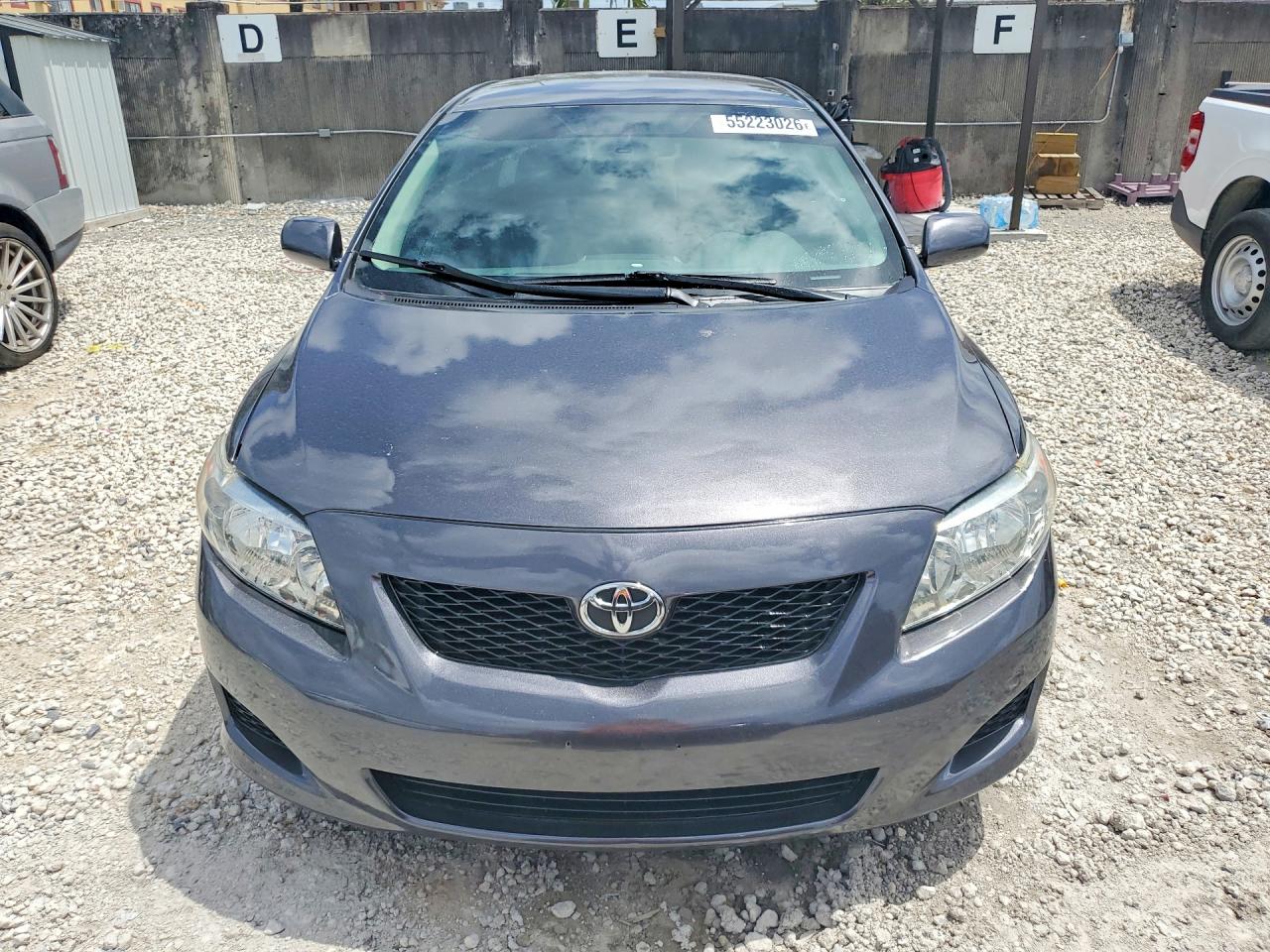 2010 Toyota Corolla Le Gray vin: 2T1BU4EEXAC300368