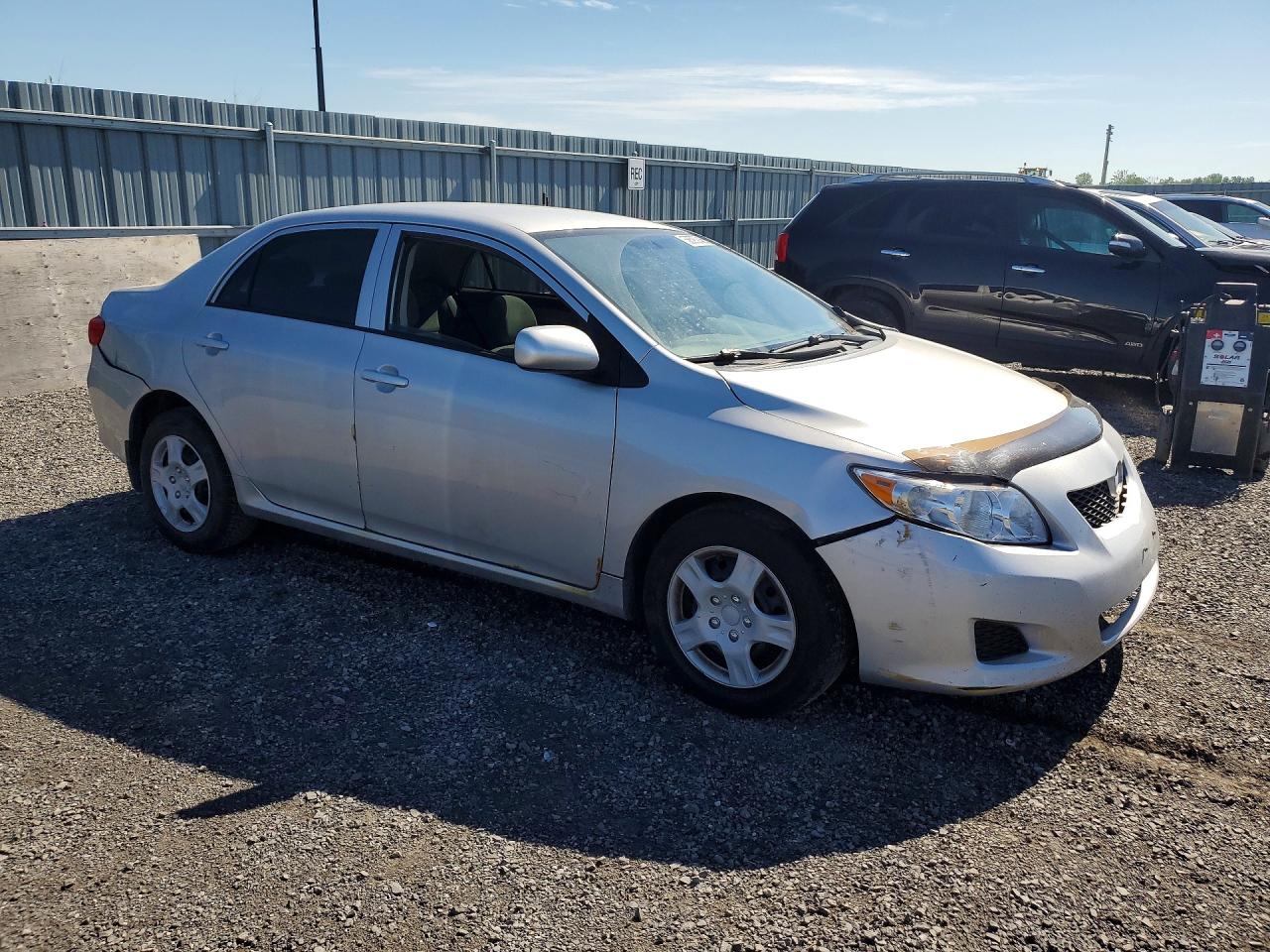 2010 Toyota Corolla Base Серебряный vin: 2T1BU4EEXAC304484
