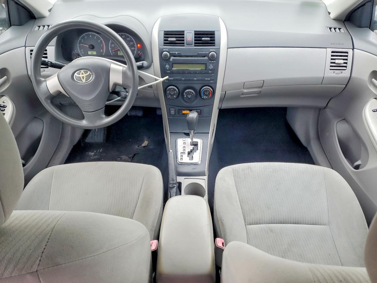 2010 Toyota Corolla Le Green vin: 2T1BU4EEXAC327442