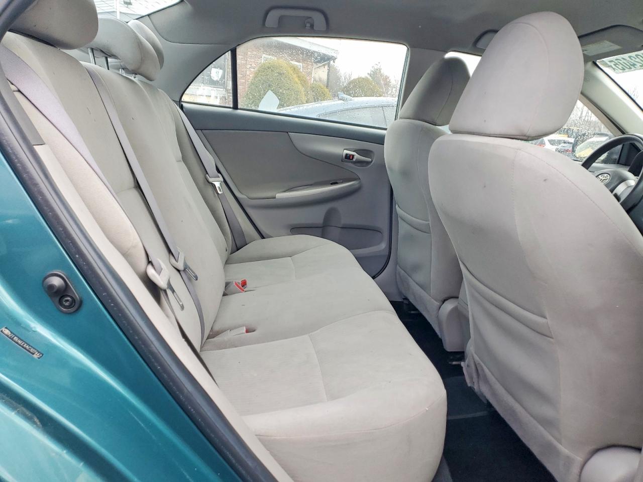 2010 Toyota Corolla Le Green vin: 2T1BU4EEXAC327442