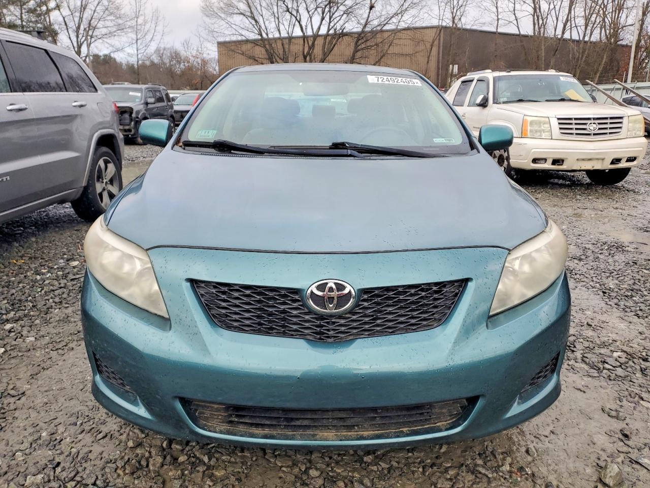 2010 Toyota Corolla Le Green vin: 2T1BU4EEXAC327442