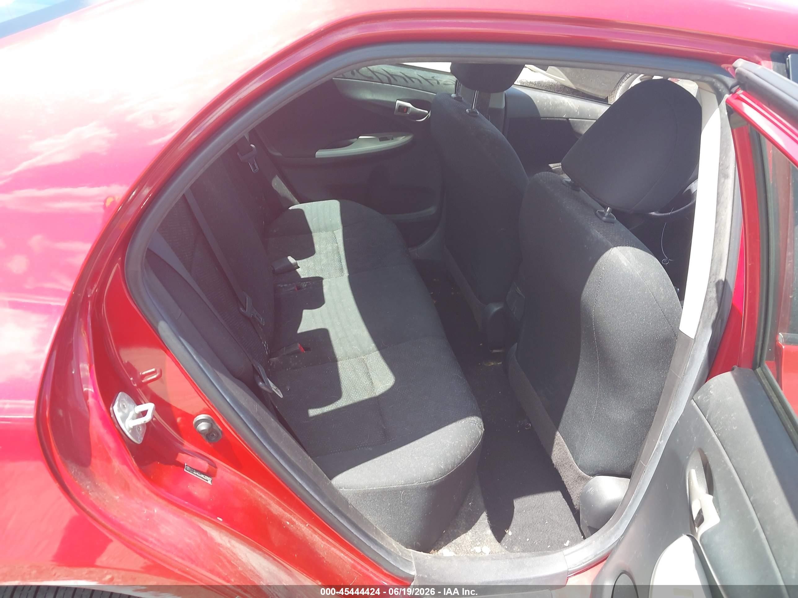 2010 Toyota Corolla S Red vin: 2T1BU4EEXAC331457