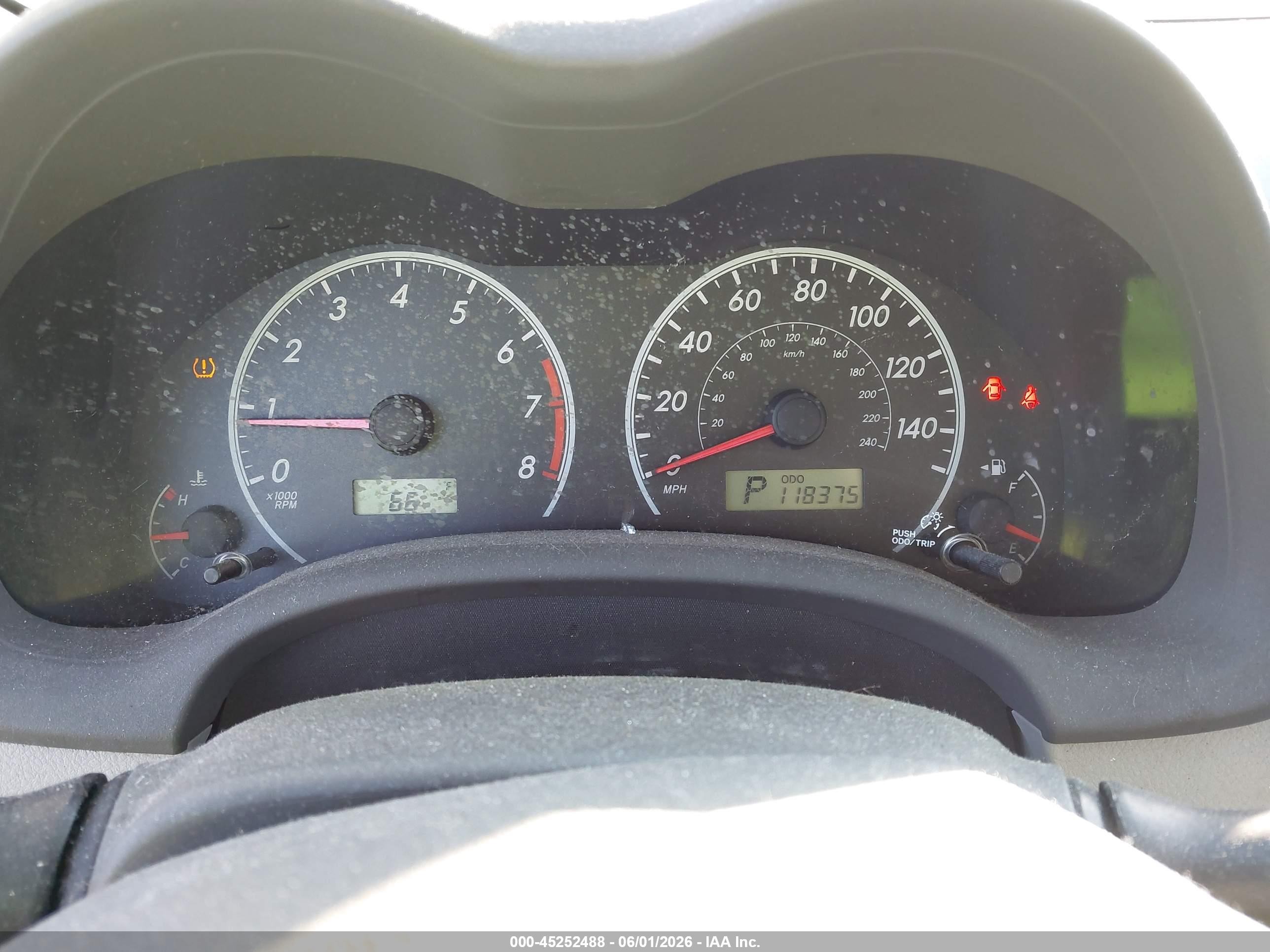 2010 Toyota Corolla Le Silver vin: 2T1BU4EEXAC368007