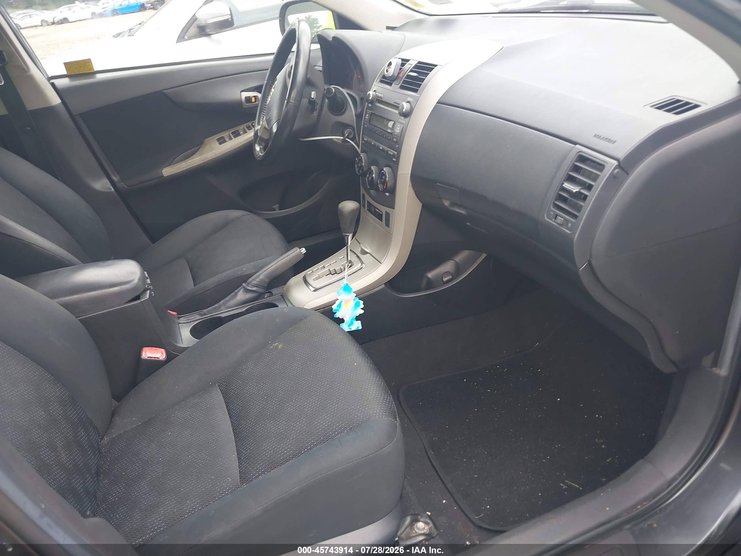 2010 Toyota Corolla S Серый vin: 2T1BU4EEXAC368721