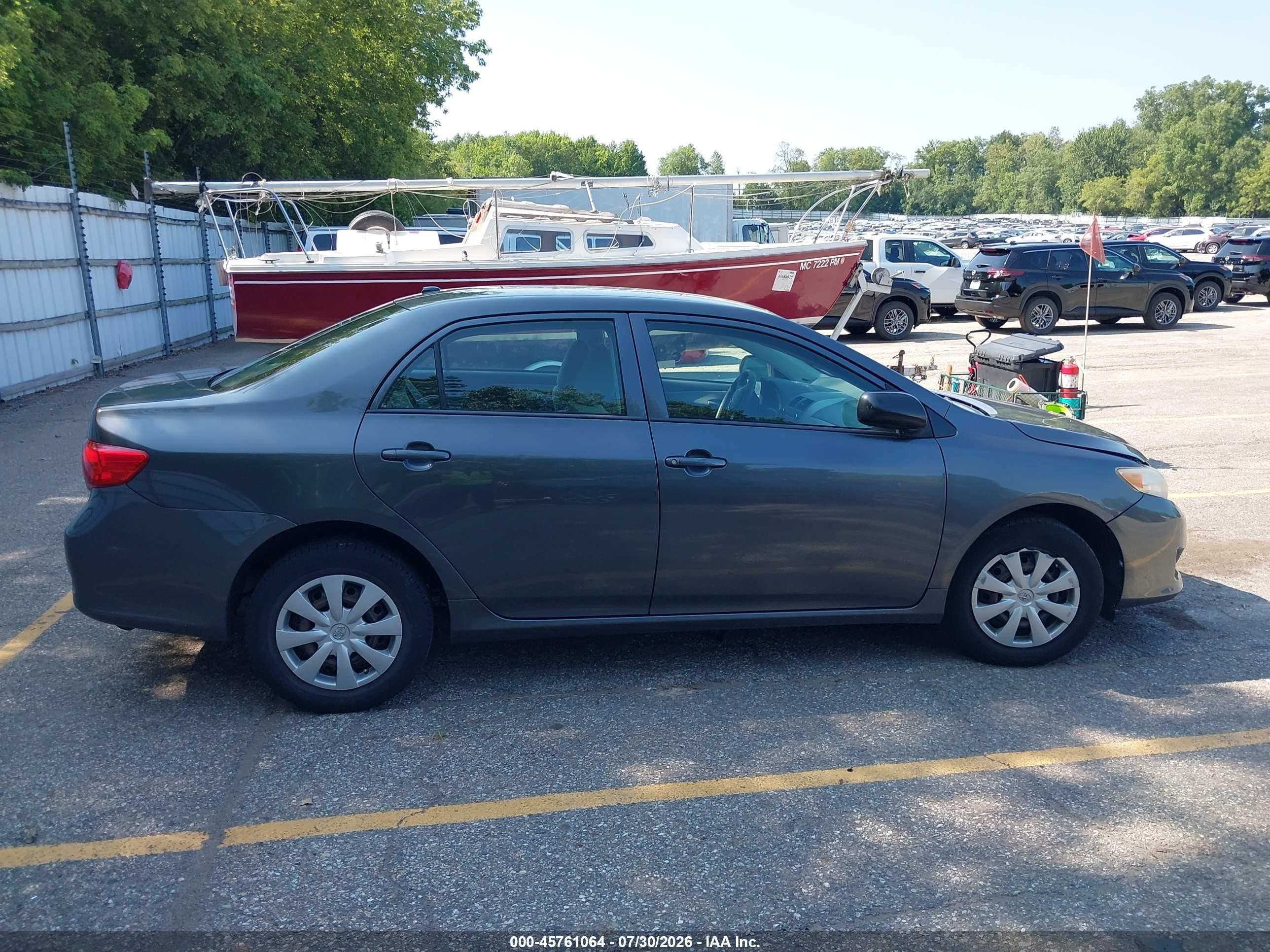 2010 Toyota Corolla   Серый vin: 2T1BU4EEXAC375264