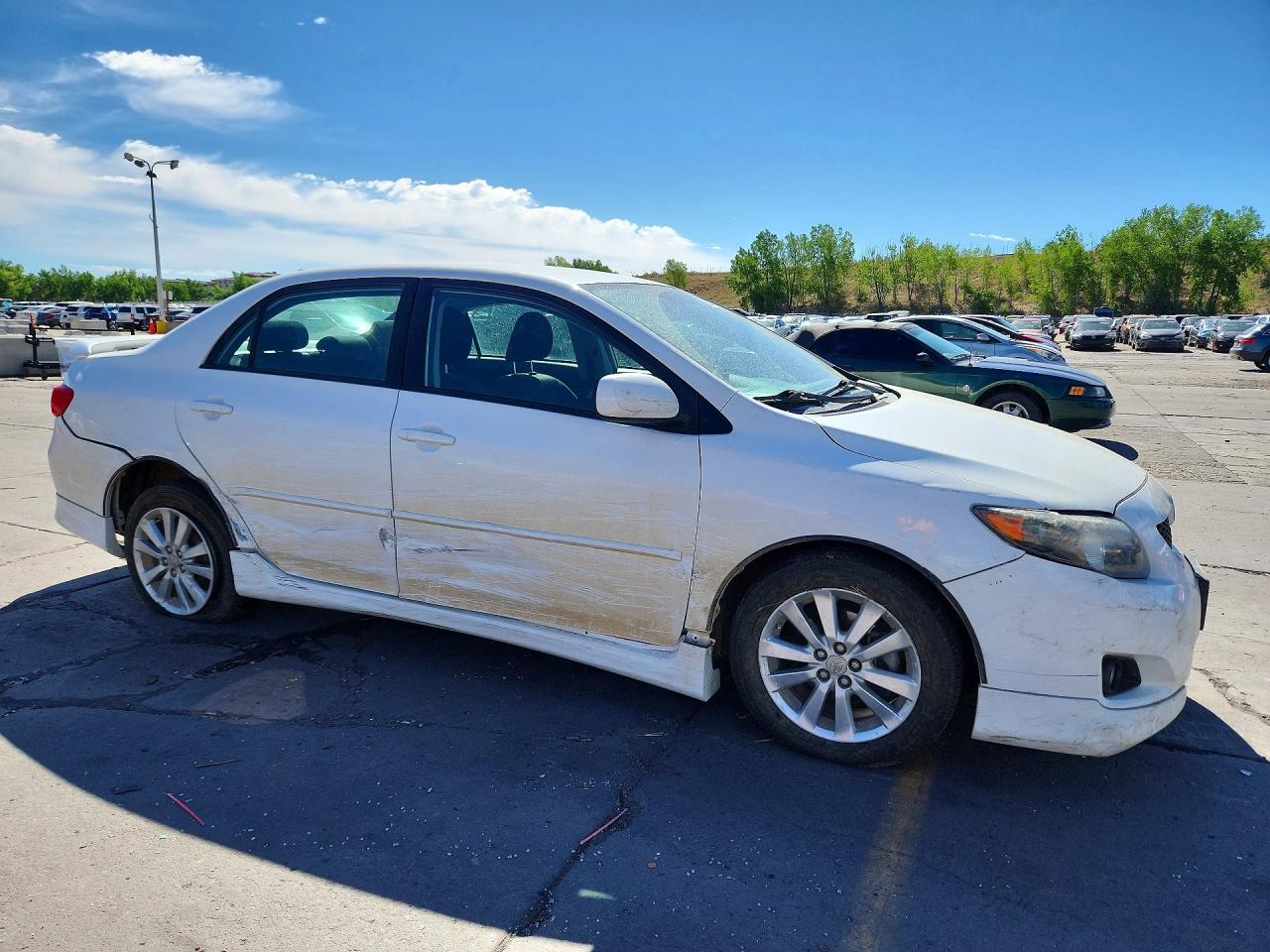 2010 Toyota Corolla S White vin: 2T1BU4EEXAC407744