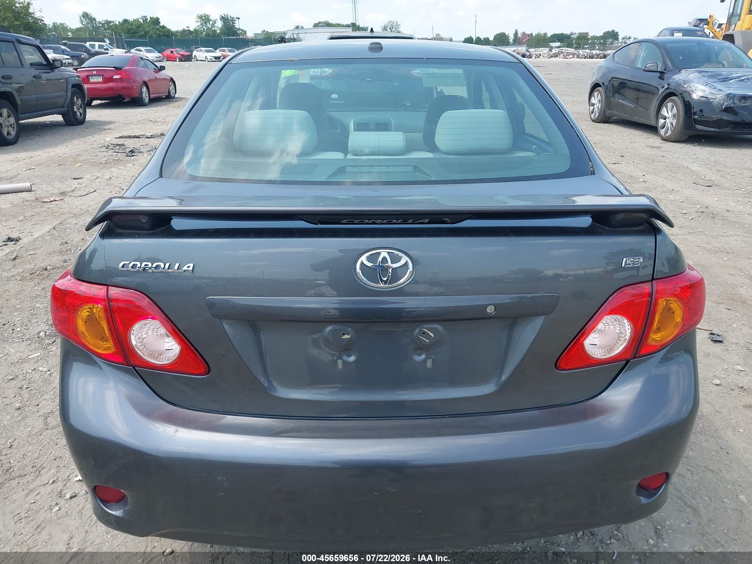 2010 Toyota Corolla Le Gray vin: 2T1BU4EEXAC410059