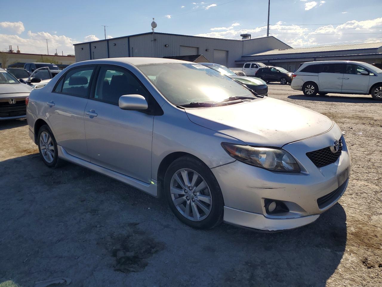 2010 Toyota Corolla S Серебряный vin: 2T1BU4EEXAC418470