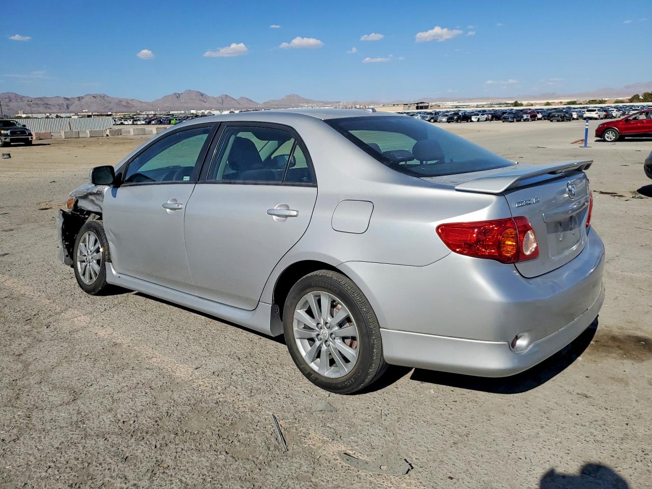 2010 Toyota Corolla S Серебряный vin: 2T1BU4EEXAC418470