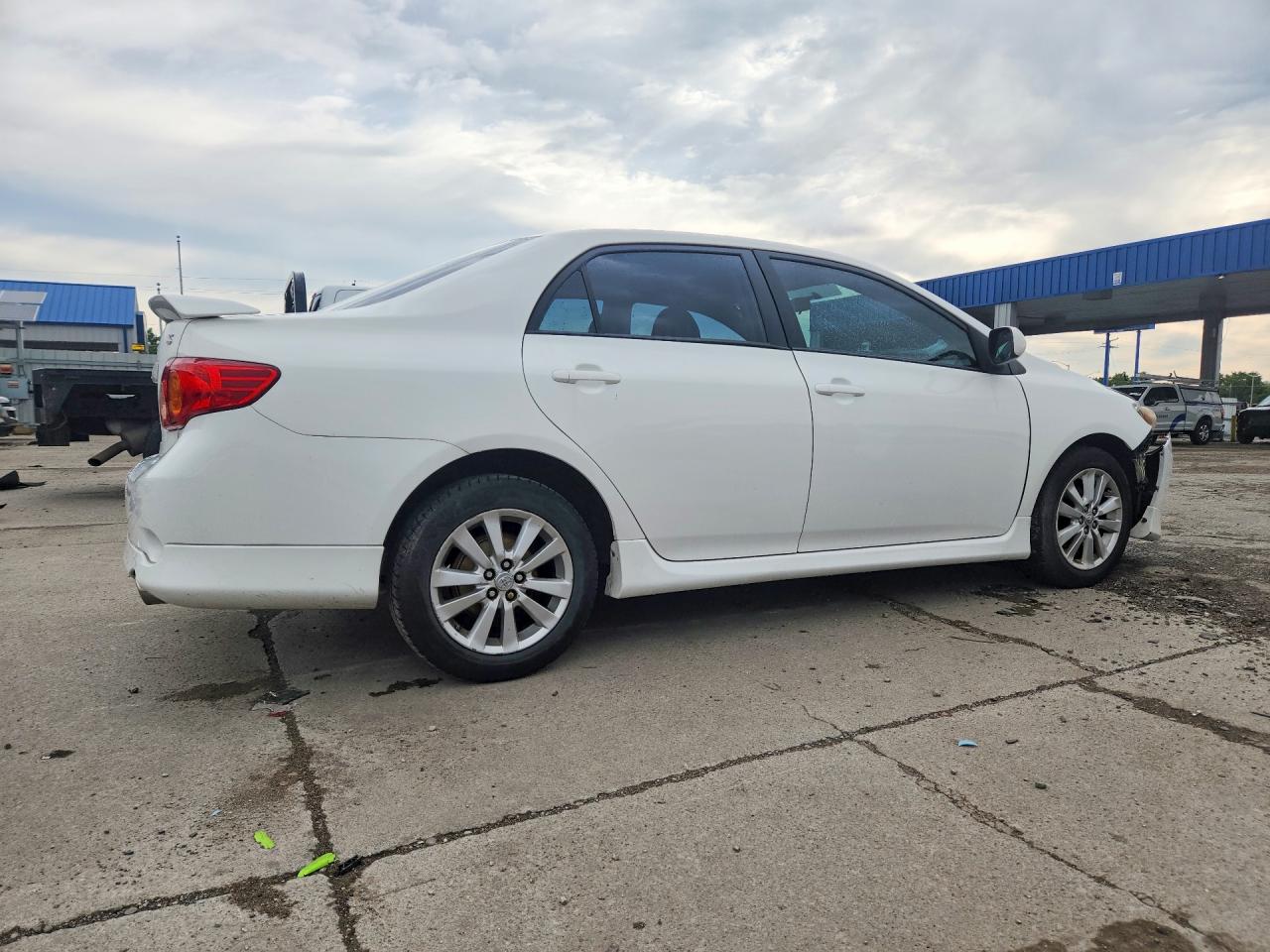 2010 Toyota Corolla S White vin: 2T1BU4EEXAC422471
