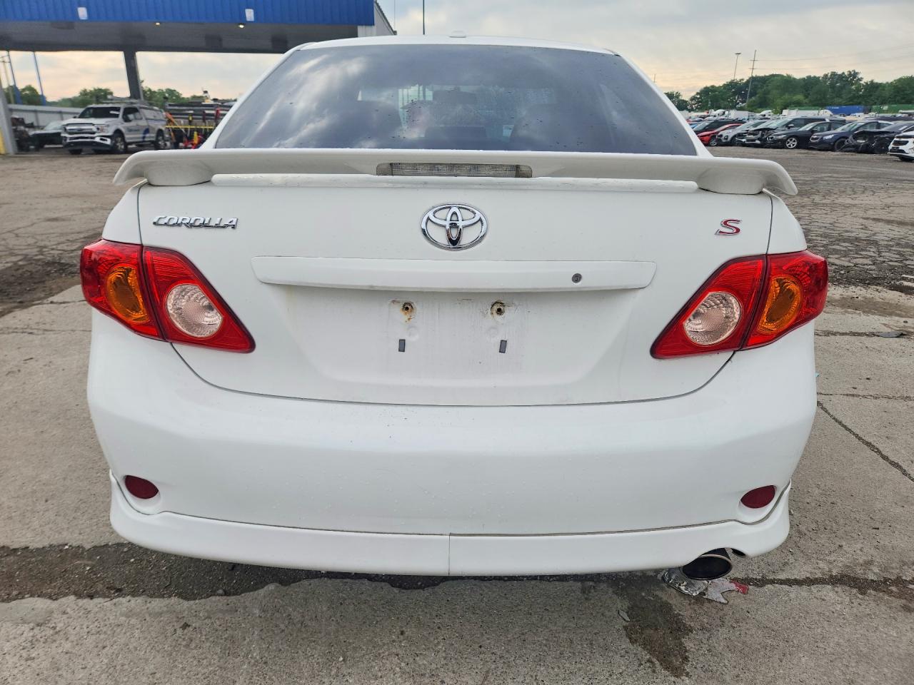 2010 Toyota Corolla S White vin: 2T1BU4EEXAC422471