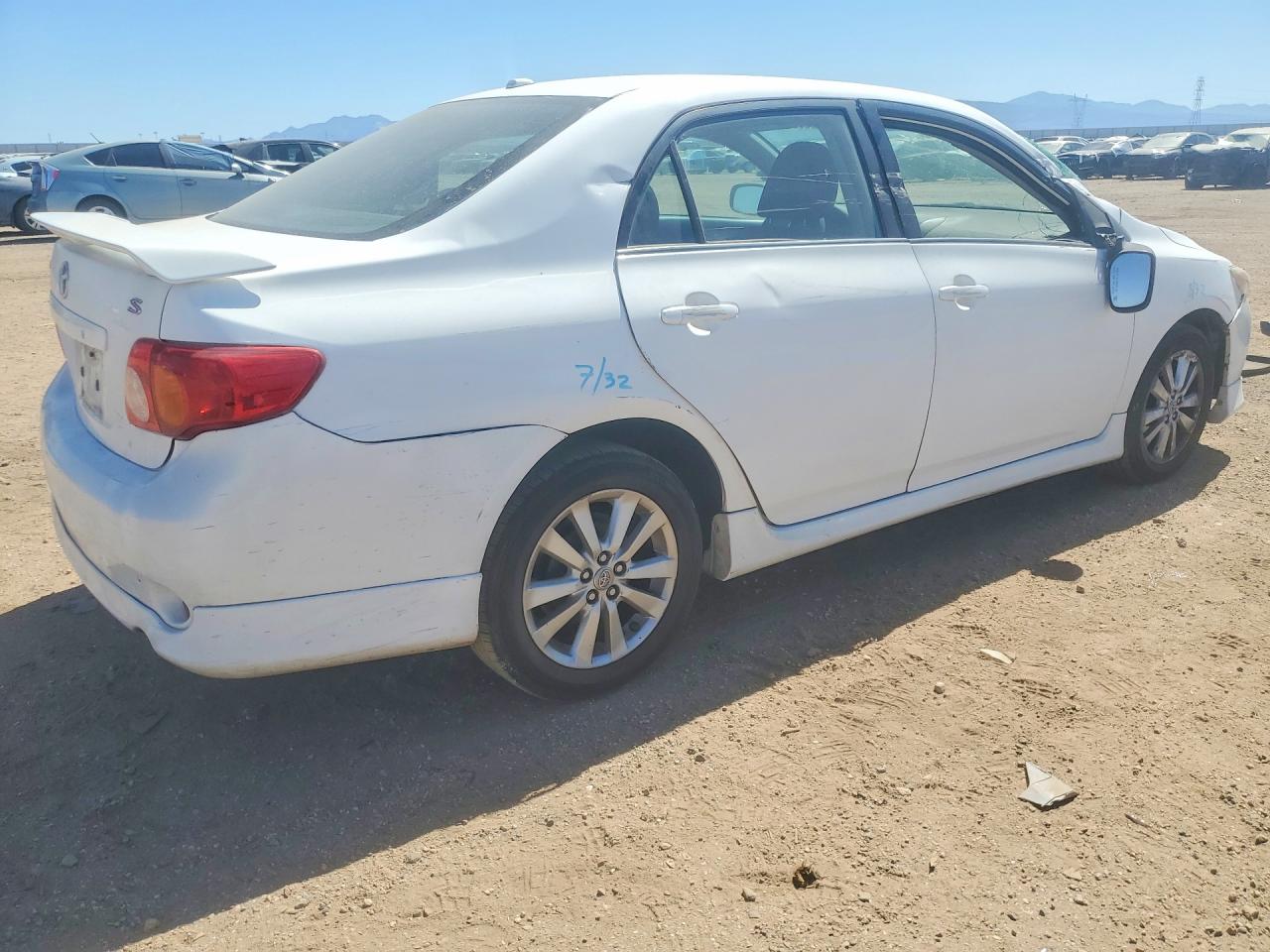 2010 Toyota Corolla S White vin: 2T1BU4EEXAC424592