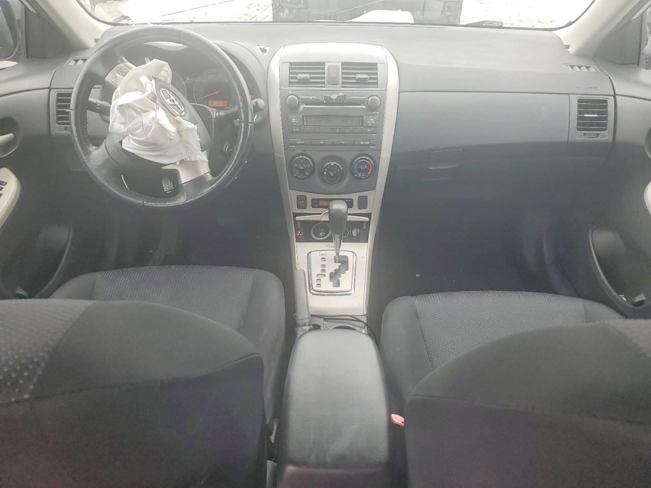 2010 Toyota Corolla S Белый vin: 2T1BU4EEXAC440114