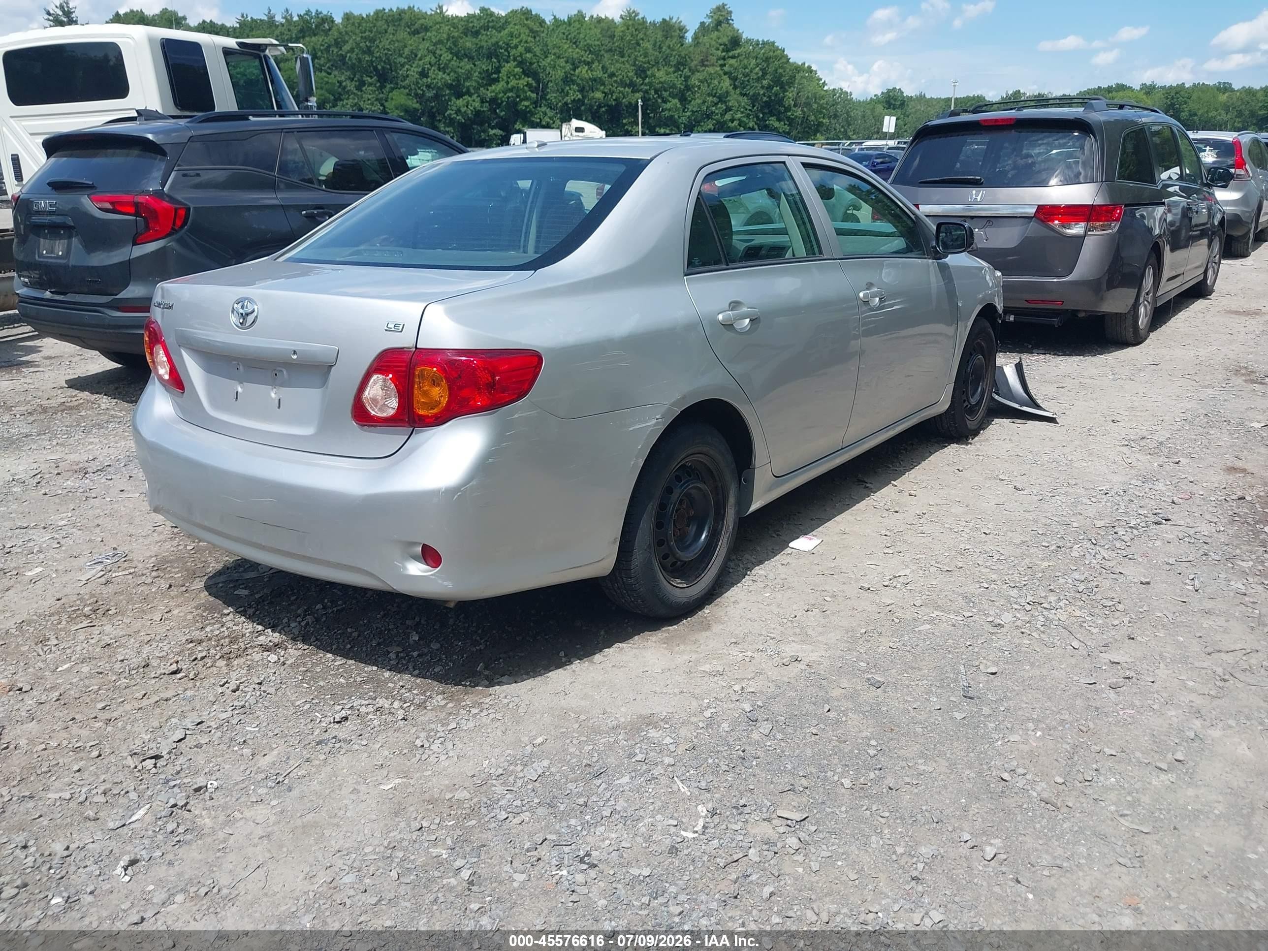 2010 Toyota Corolla Le Silver vin: 2T1BU4EEXAC441697