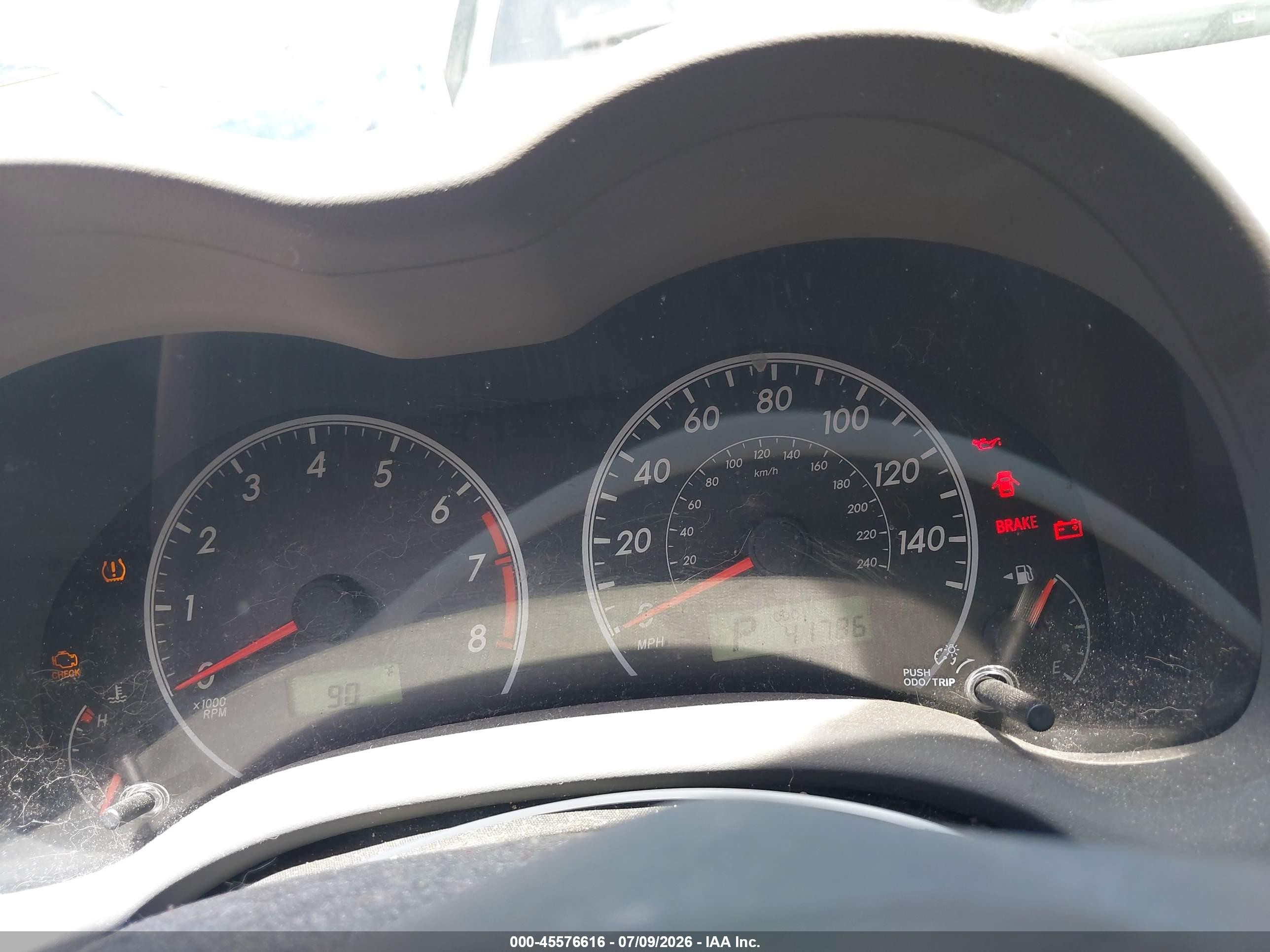 2010 Toyota Corolla Le Silver vin: 2T1BU4EEXAC441697