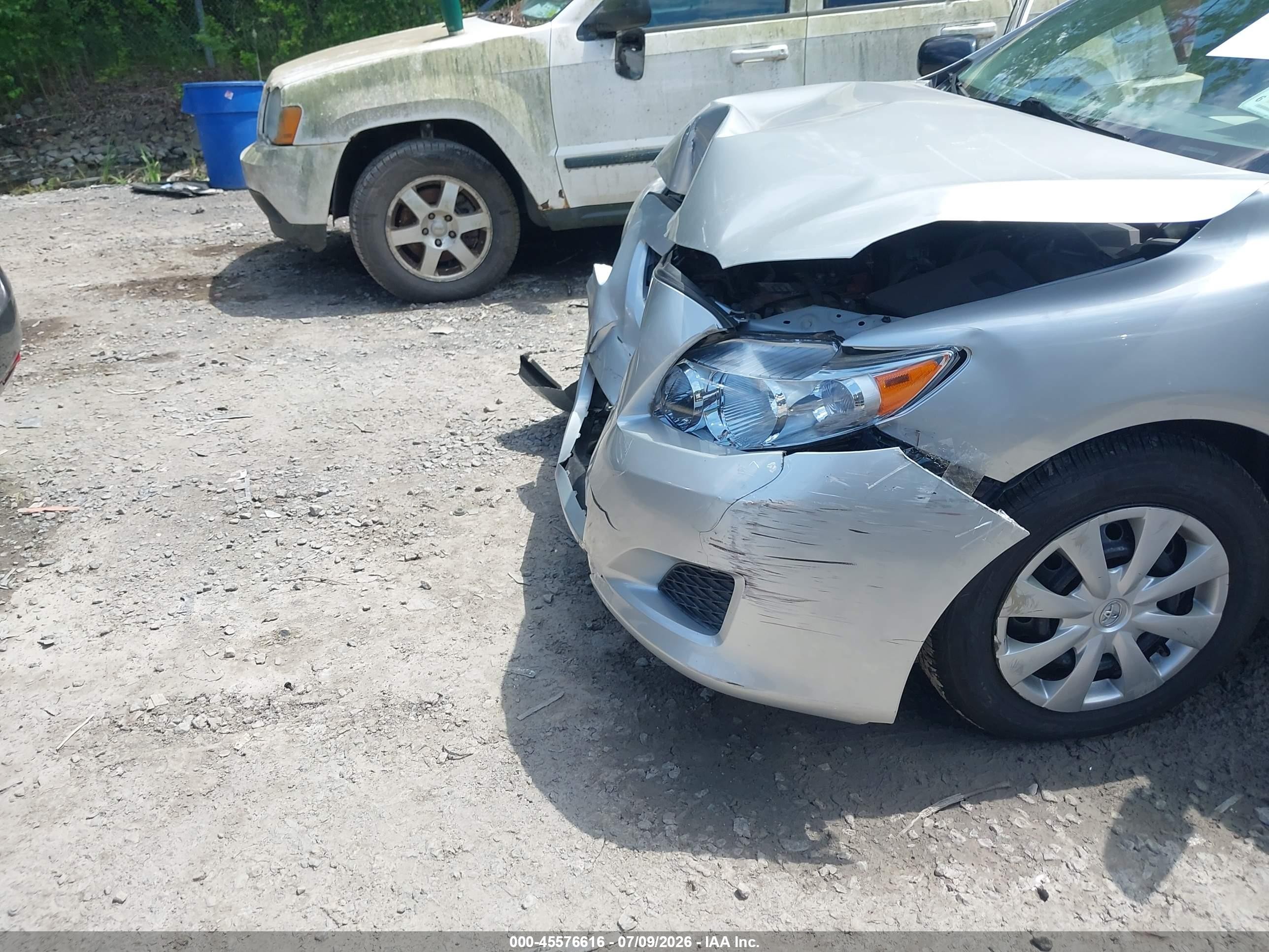 2010 Toyota Corolla Le Silver vin: 2T1BU4EEXAC441697