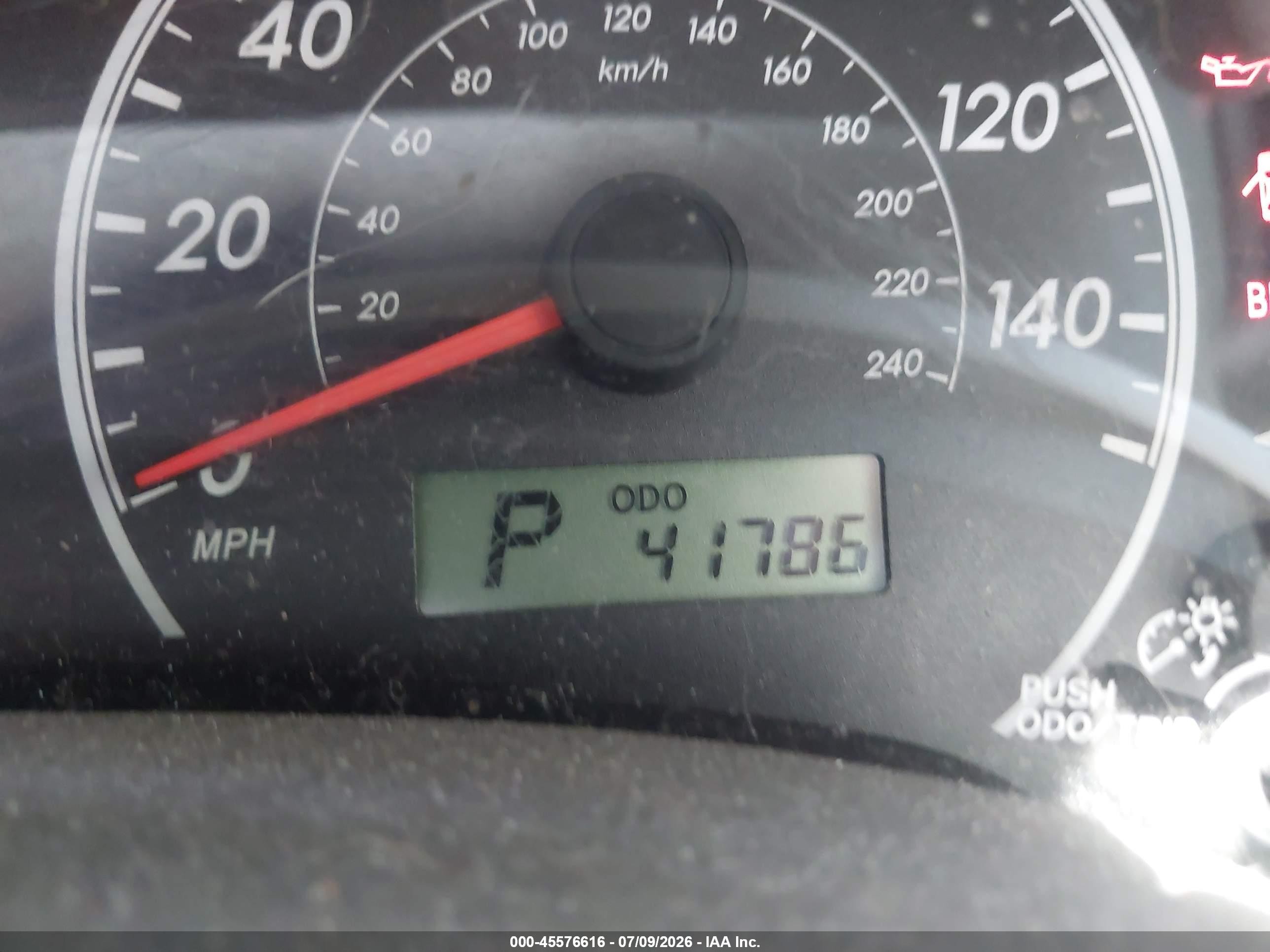 2010 Toyota Corolla Le Silver vin: 2T1BU4EEXAC441697