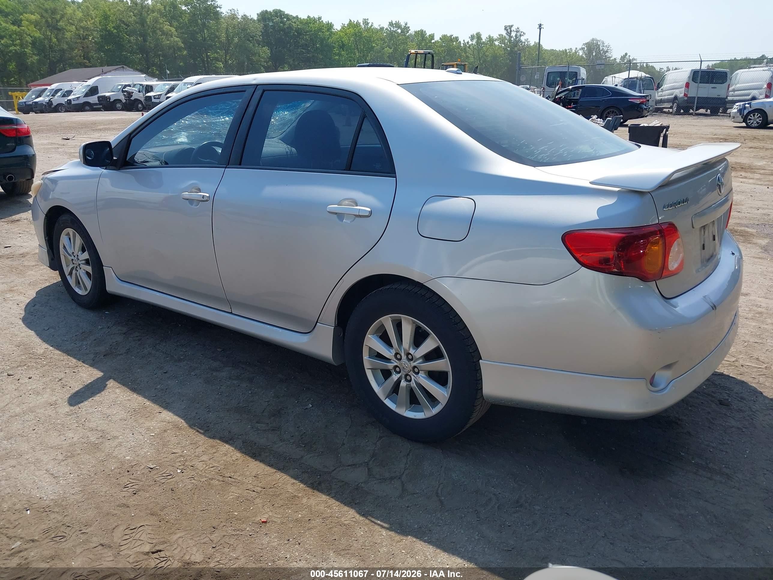 2010 Toyota Corolla S Серебряный vin: 2T1BU4EEXAC448634