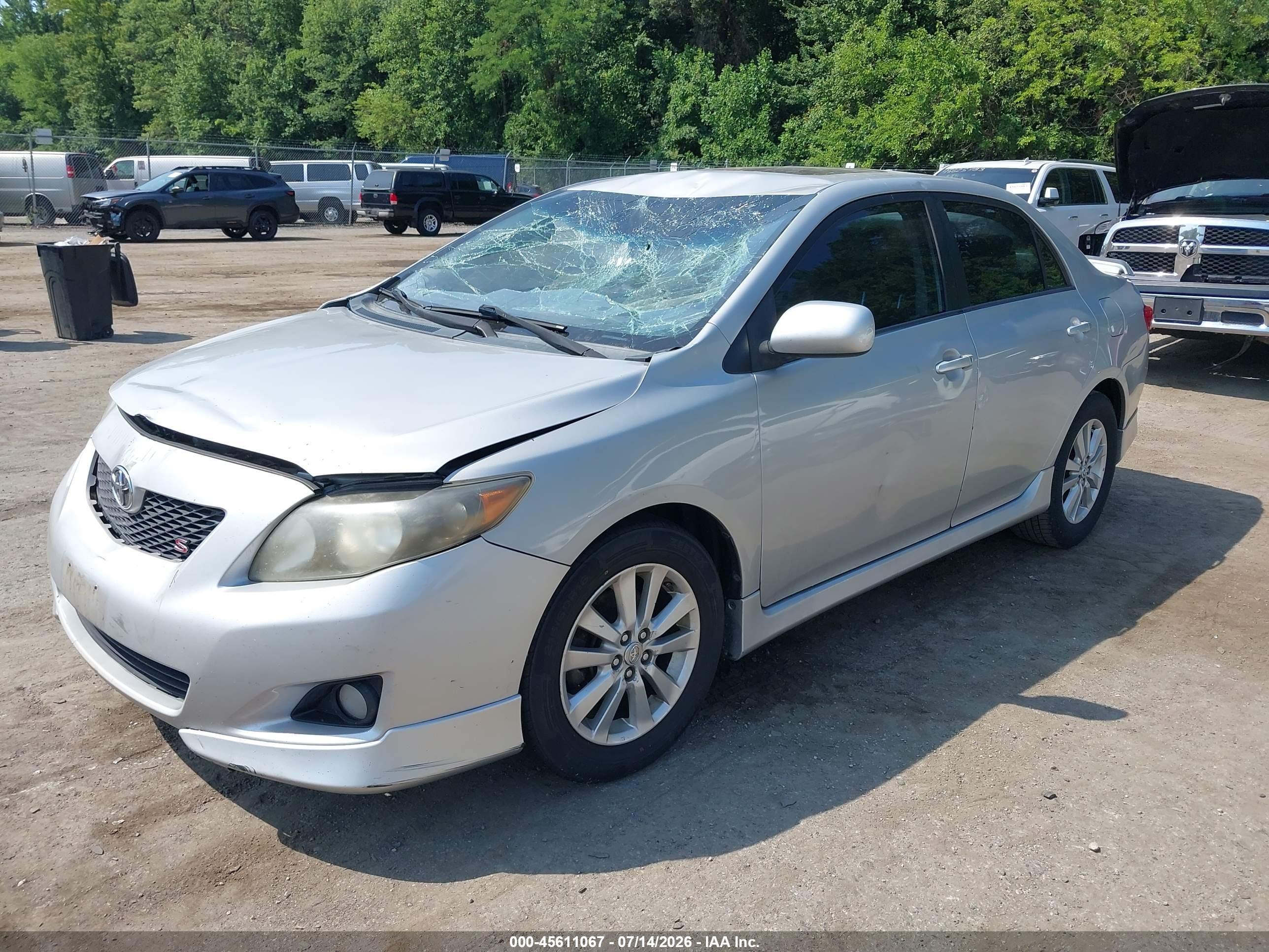 2010 Toyota Corolla S Серебряный vin: 2T1BU4EEXAC448634