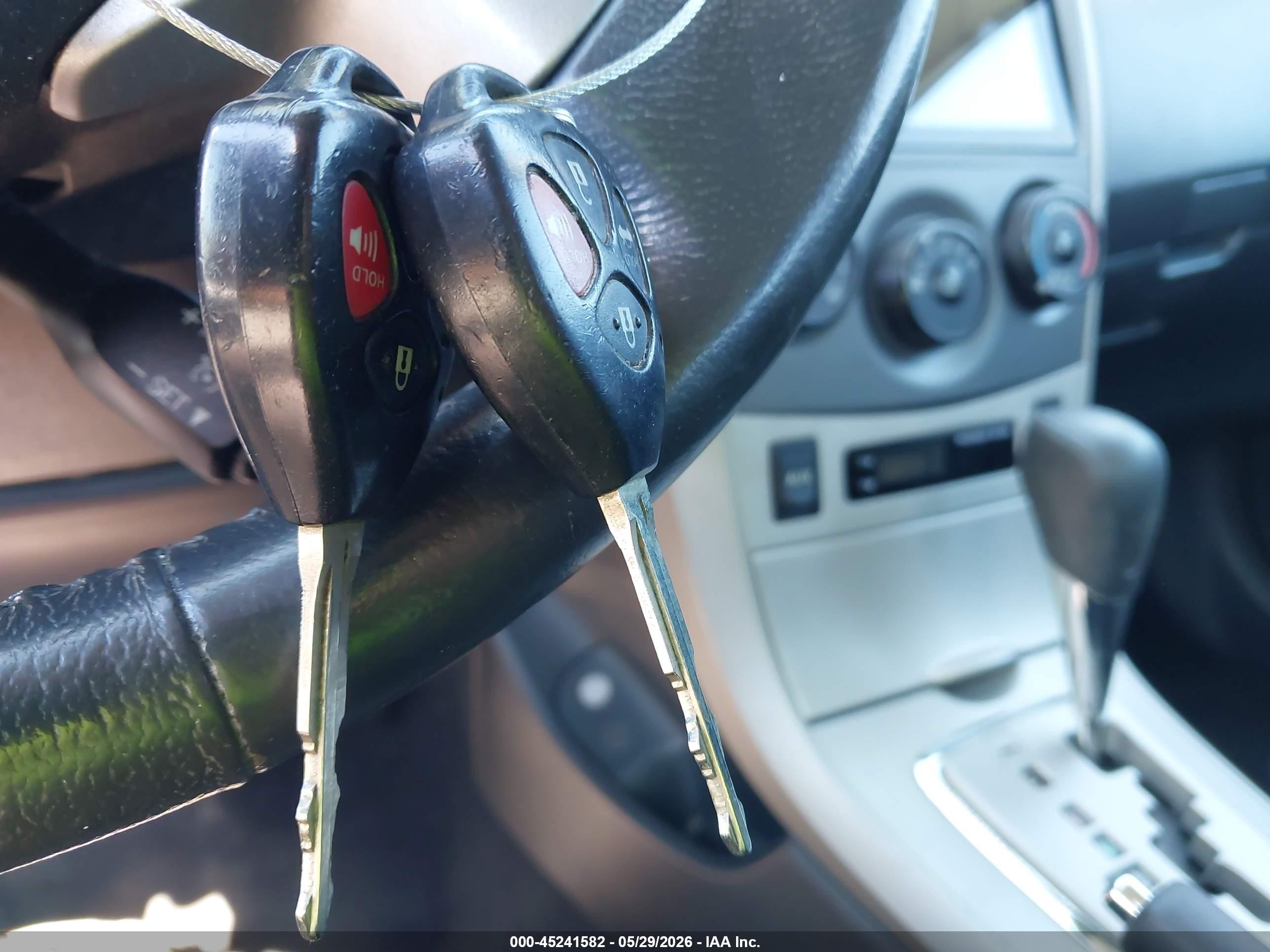 2010 Toyota Corolla S Серебряный vin: 2T1BU4EEXAC469483