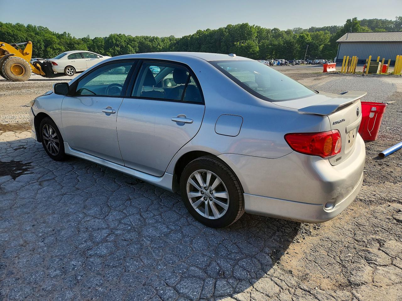 2010 Toyota Corolla S Silver vin: 2T1BU4EEXAC475283