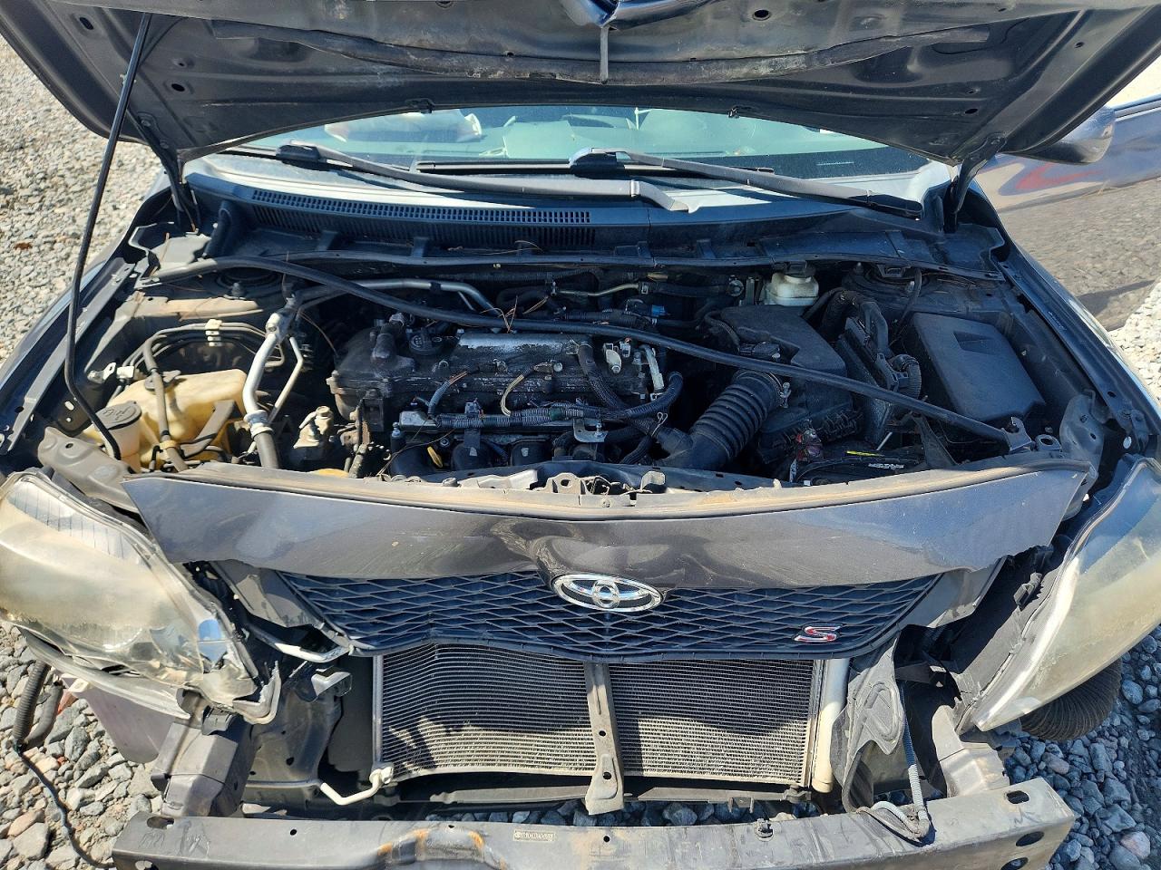2010 Toyota Corolla Base/s/ Black vin: 2T1BU4EEXAC495906