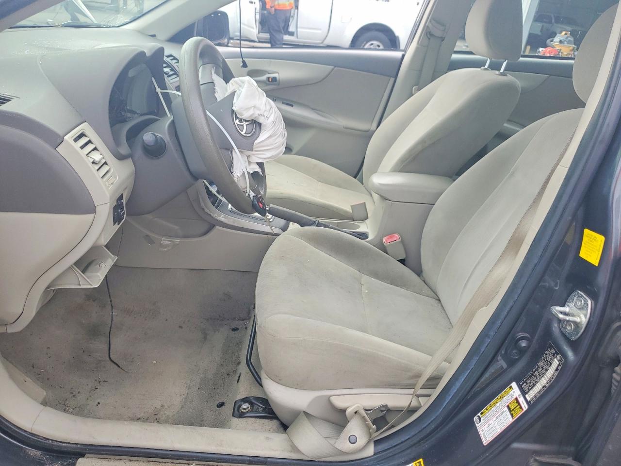 2010 Toyota Corolla Le Gray vin: 2T1BU4EEXAC507729