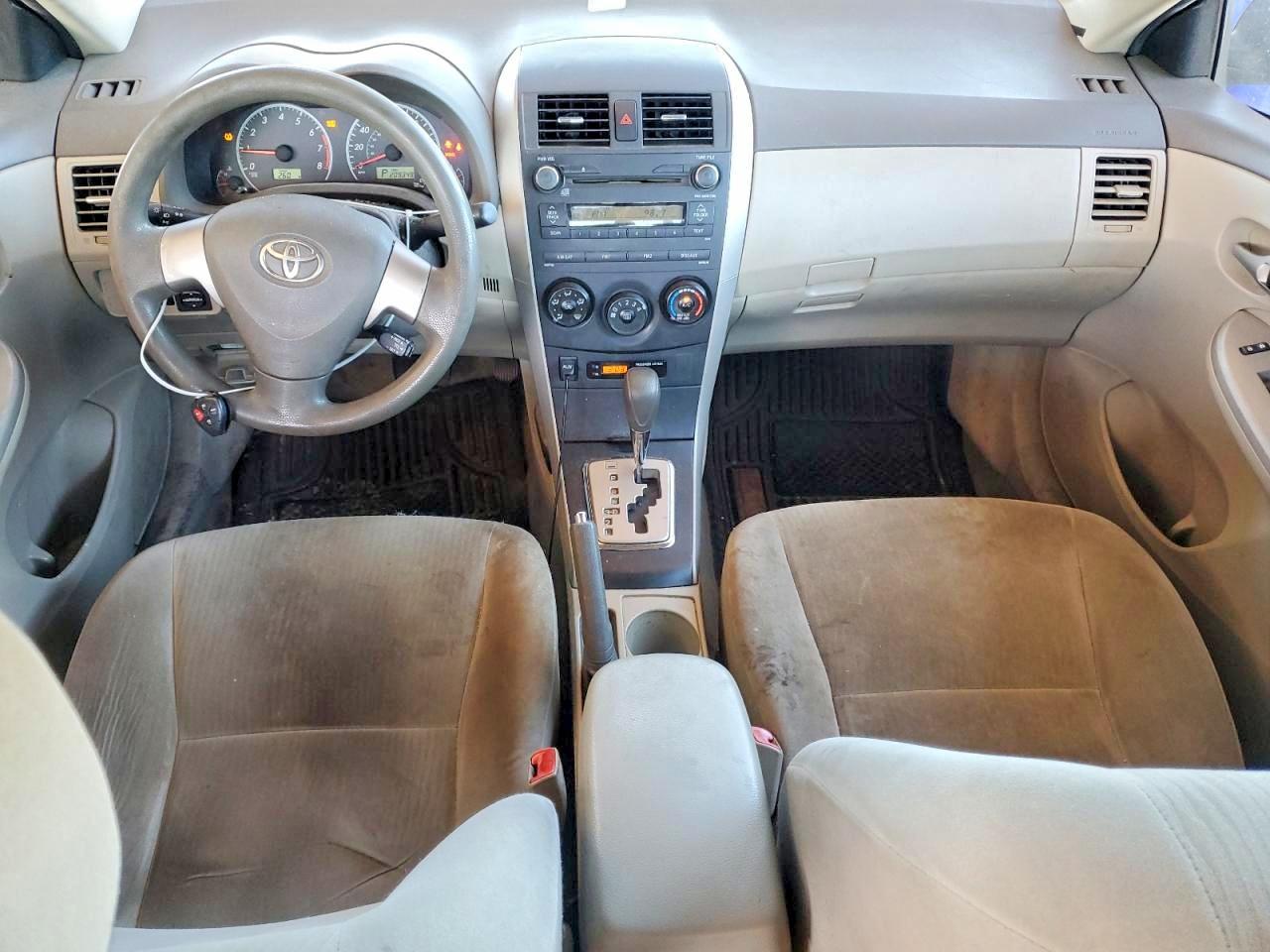 2010 Toyota Corolla Le Gray vin: 2T1BU4EEXAC511361