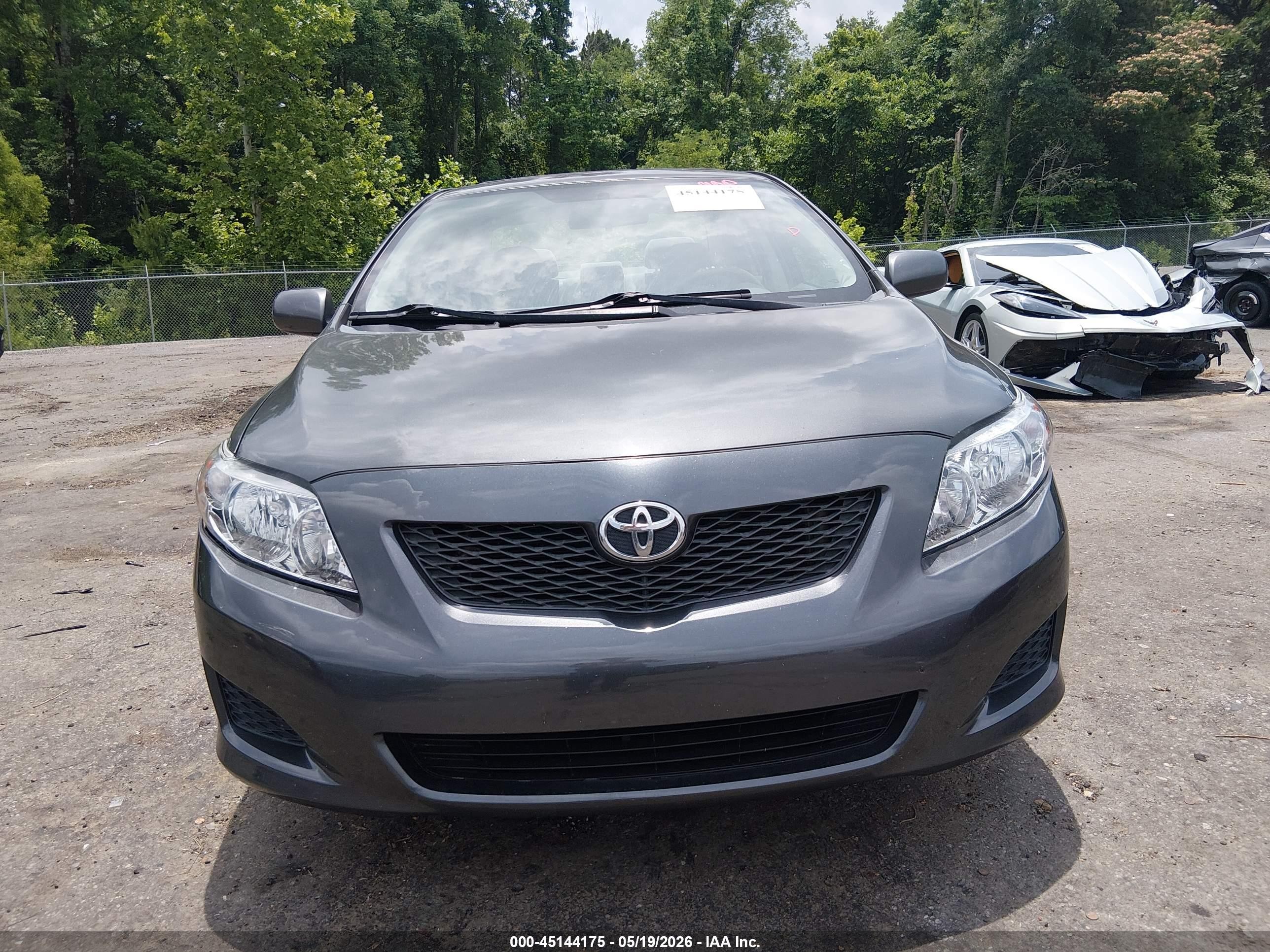 2010 Toyota Corolla Le Gray vin: 2T1BU4EEXAC513238
