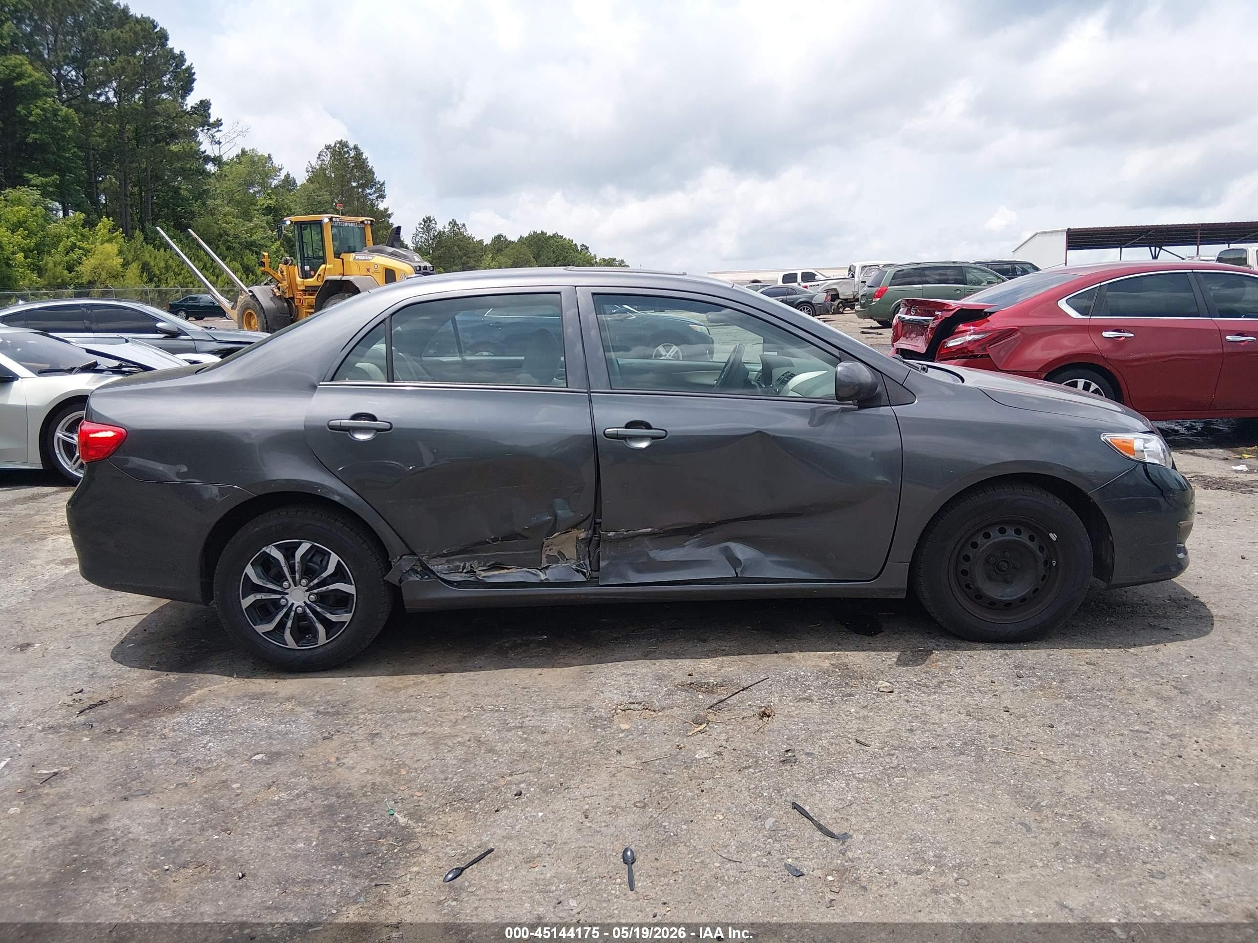 2010 Toyota Corolla Le Gray vin: 2T1BU4EEXAC513238