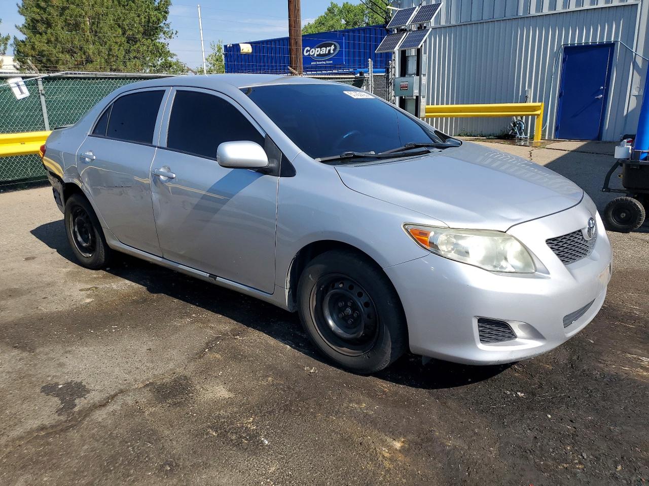 2010 Toyota Corolla Le Silver vin: 2T1BU4EEXAC531075