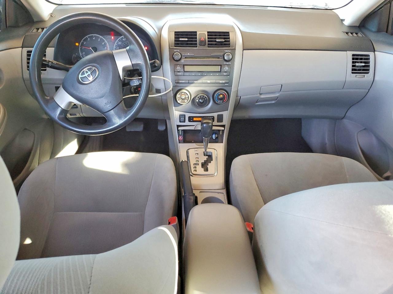 2011 Toyota Corolla Le Gray vin: 2T1BU4EEXBC537069