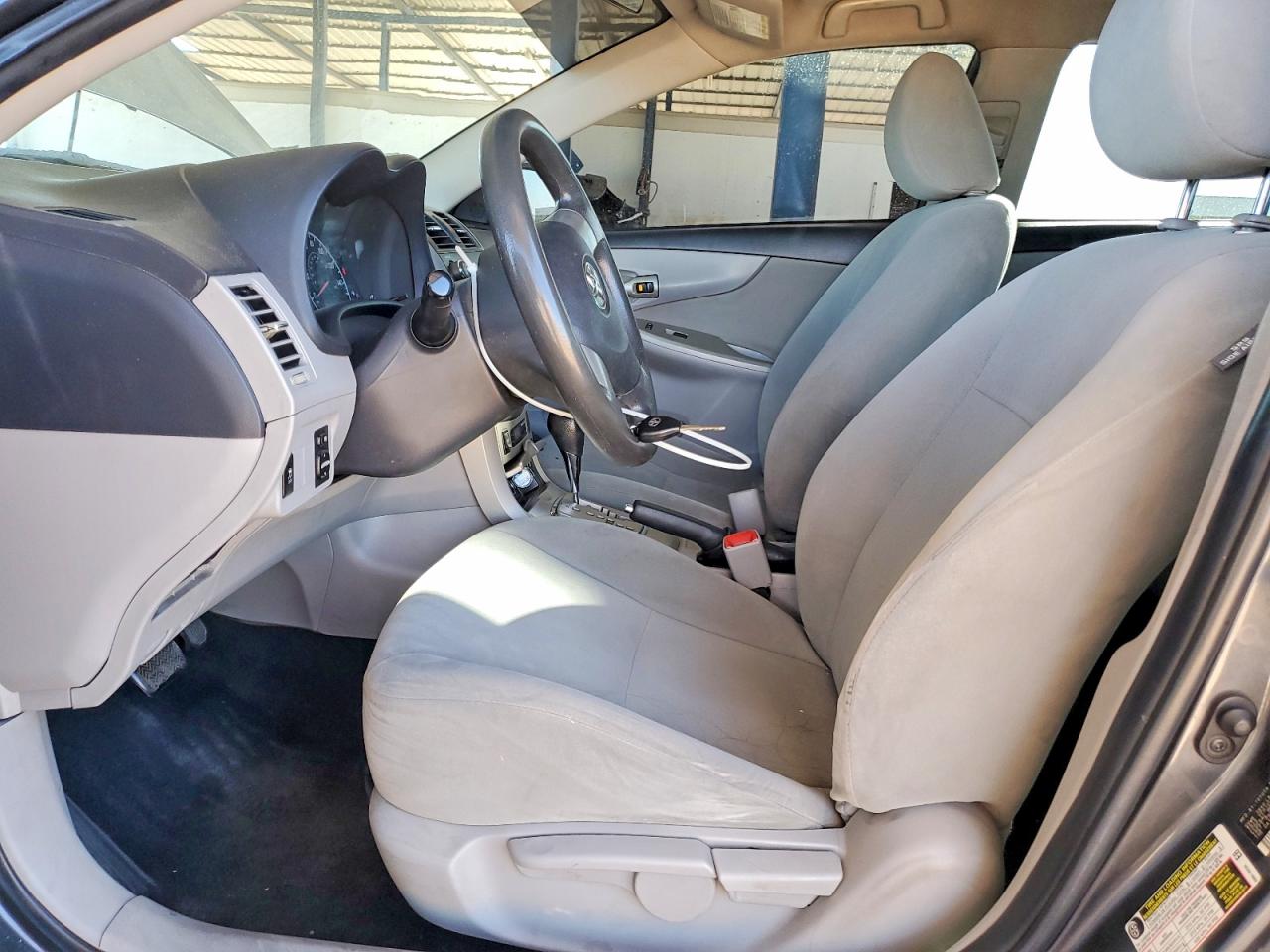 2011 Toyota Corolla Le Gray vin: 2T1BU4EEXBC537069