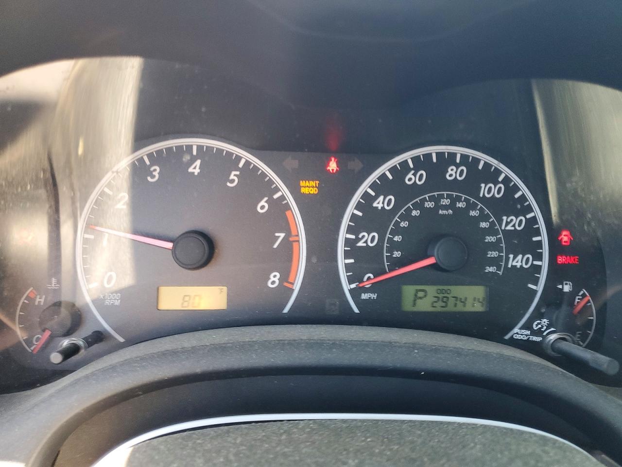 2011 Toyota Corolla Le Red vin: 2T1BU4EEXBC542644