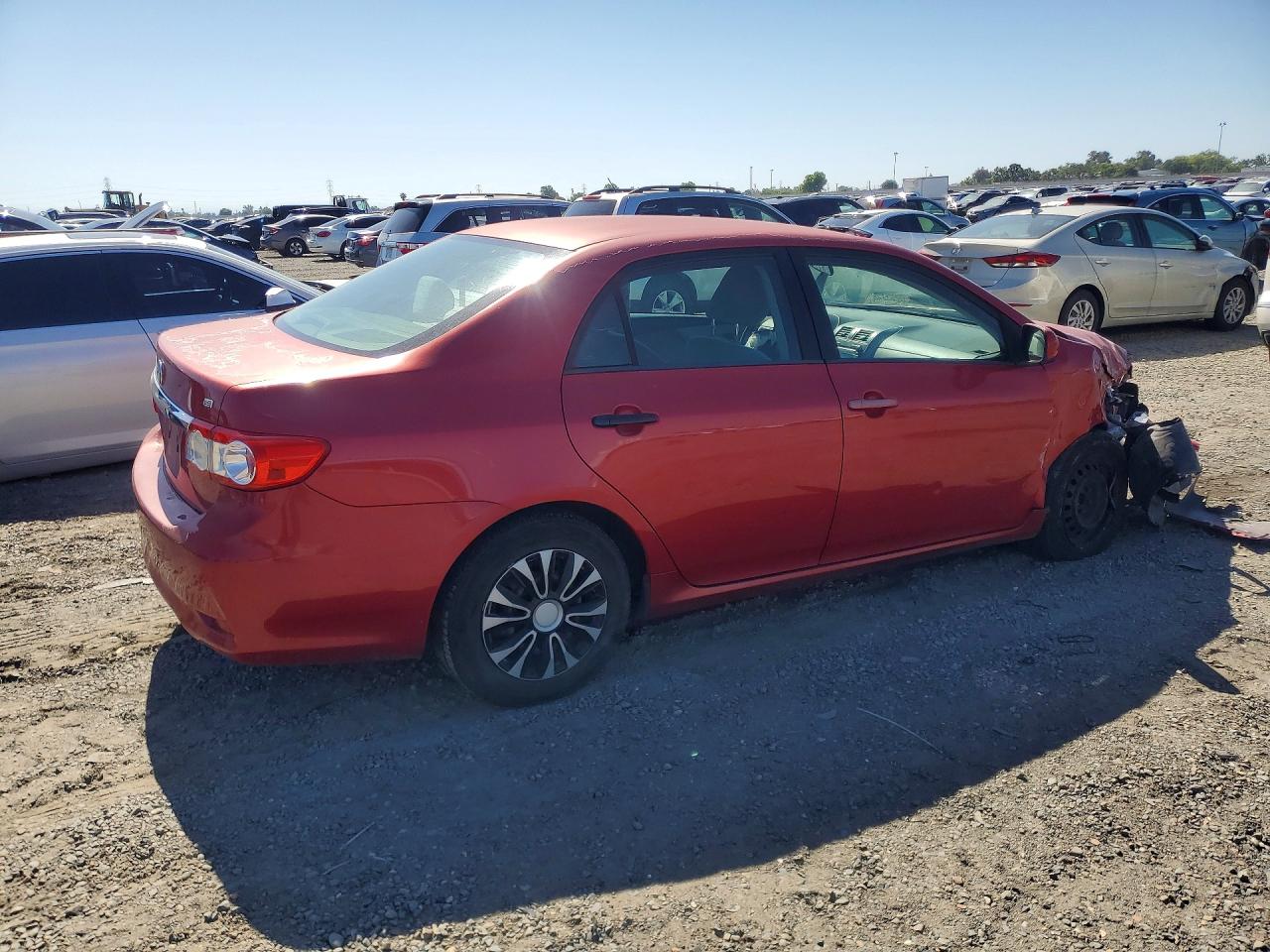 2011 Toyota Corolla Le Red vin: 2T1BU4EEXBC542644