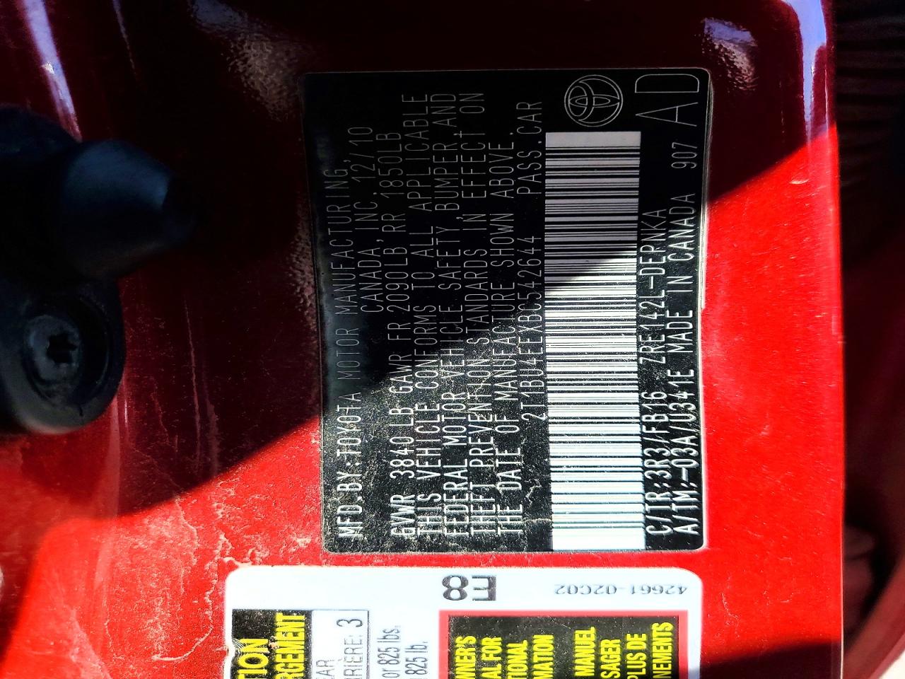 2011 Toyota Corolla Le Red vin: 2T1BU4EEXBC542644