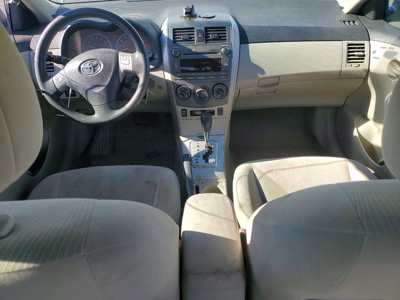 2011 Toyota Corolla Le Белый vin: 2T1BU4EEXBC558973