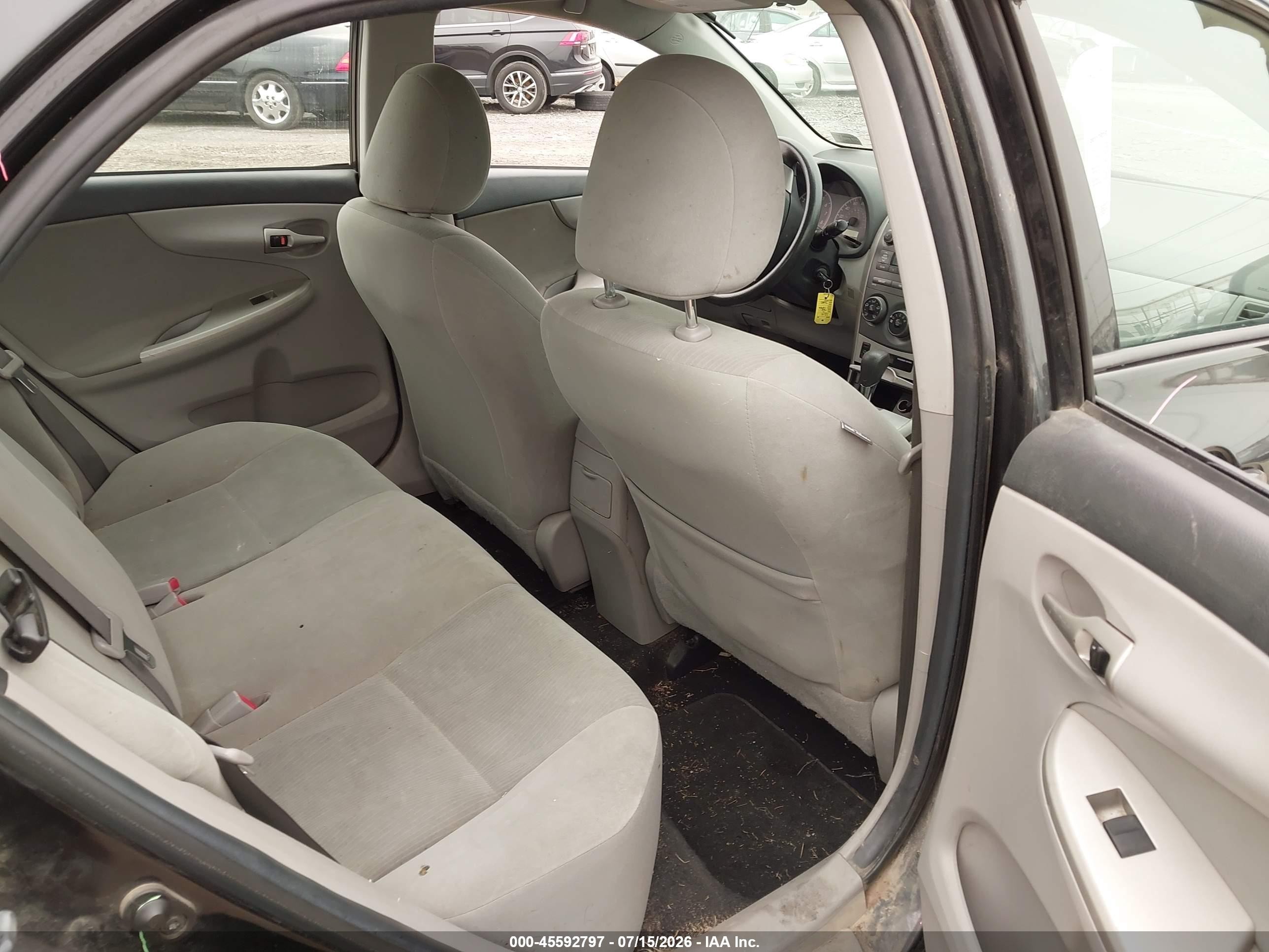 2011 Toyota Corolla Le Черный vin: 2T1BU4EEXBC561212