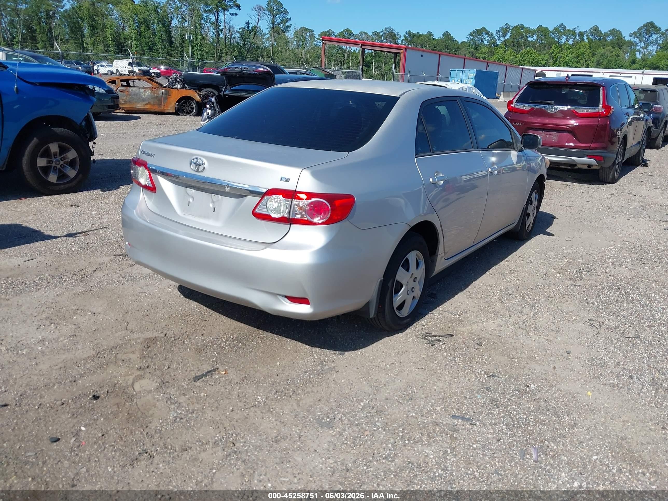 2011 Toyota Corolla Le Silver vin: 2T1BU4EEXBC581203