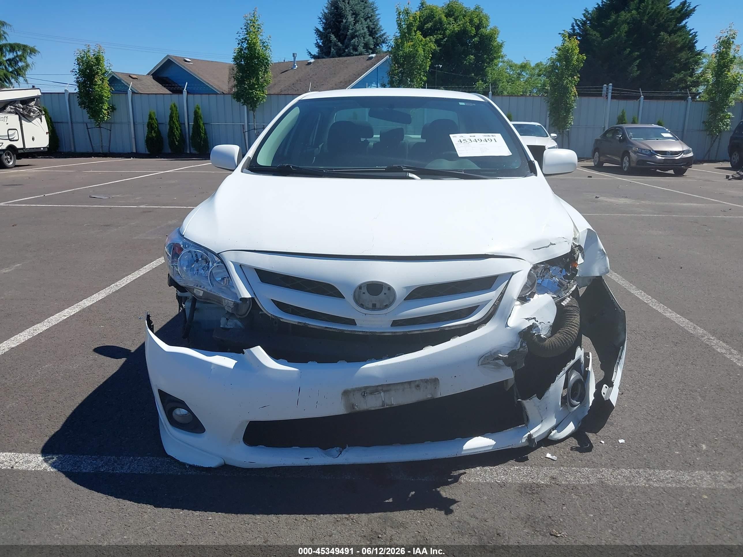 2011 Toyota Corolla S White vin: 2T1BU4EEXBC587759