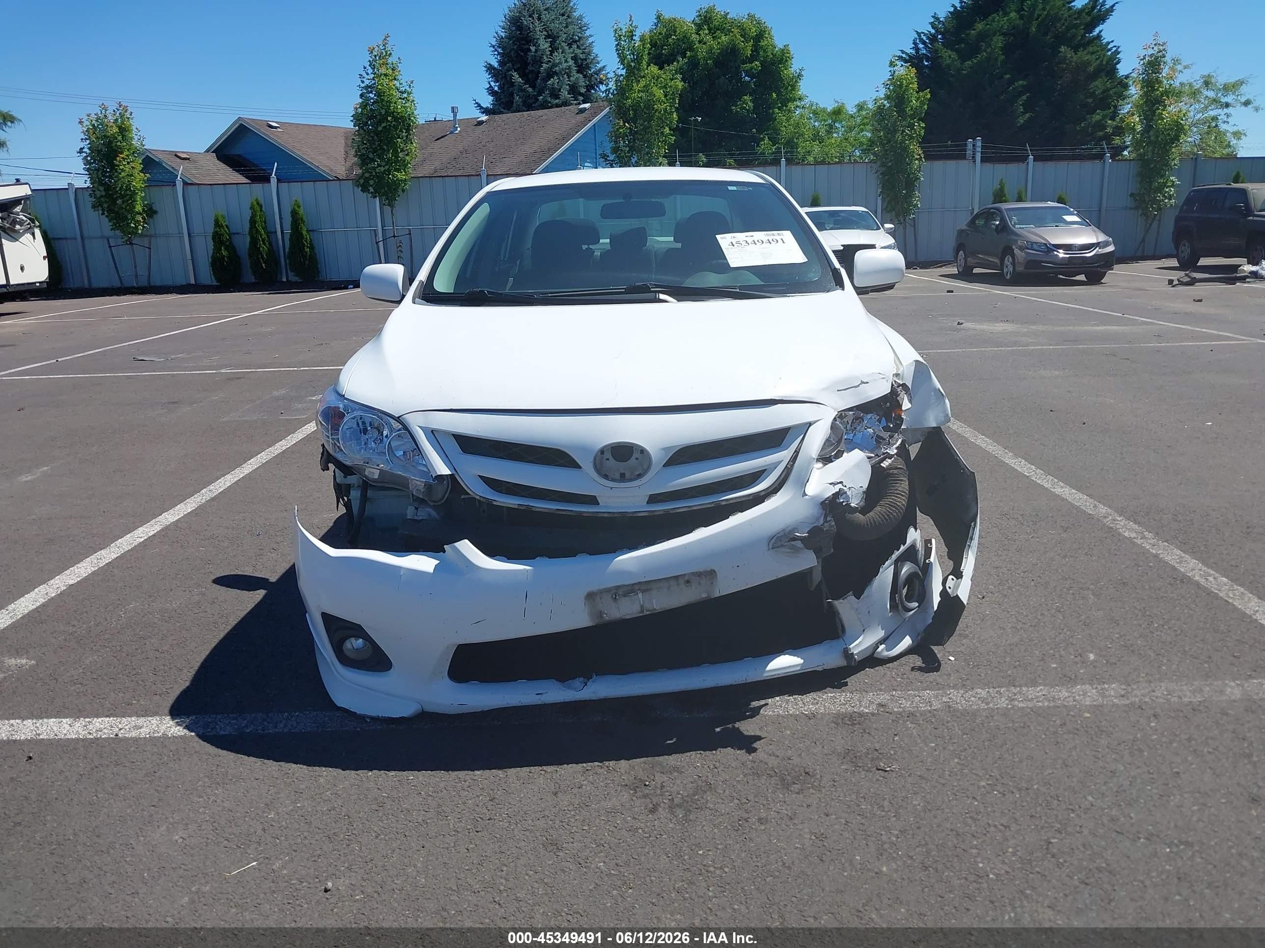2011 Toyota Corolla S White vin: 2T1BU4EEXBC587759
