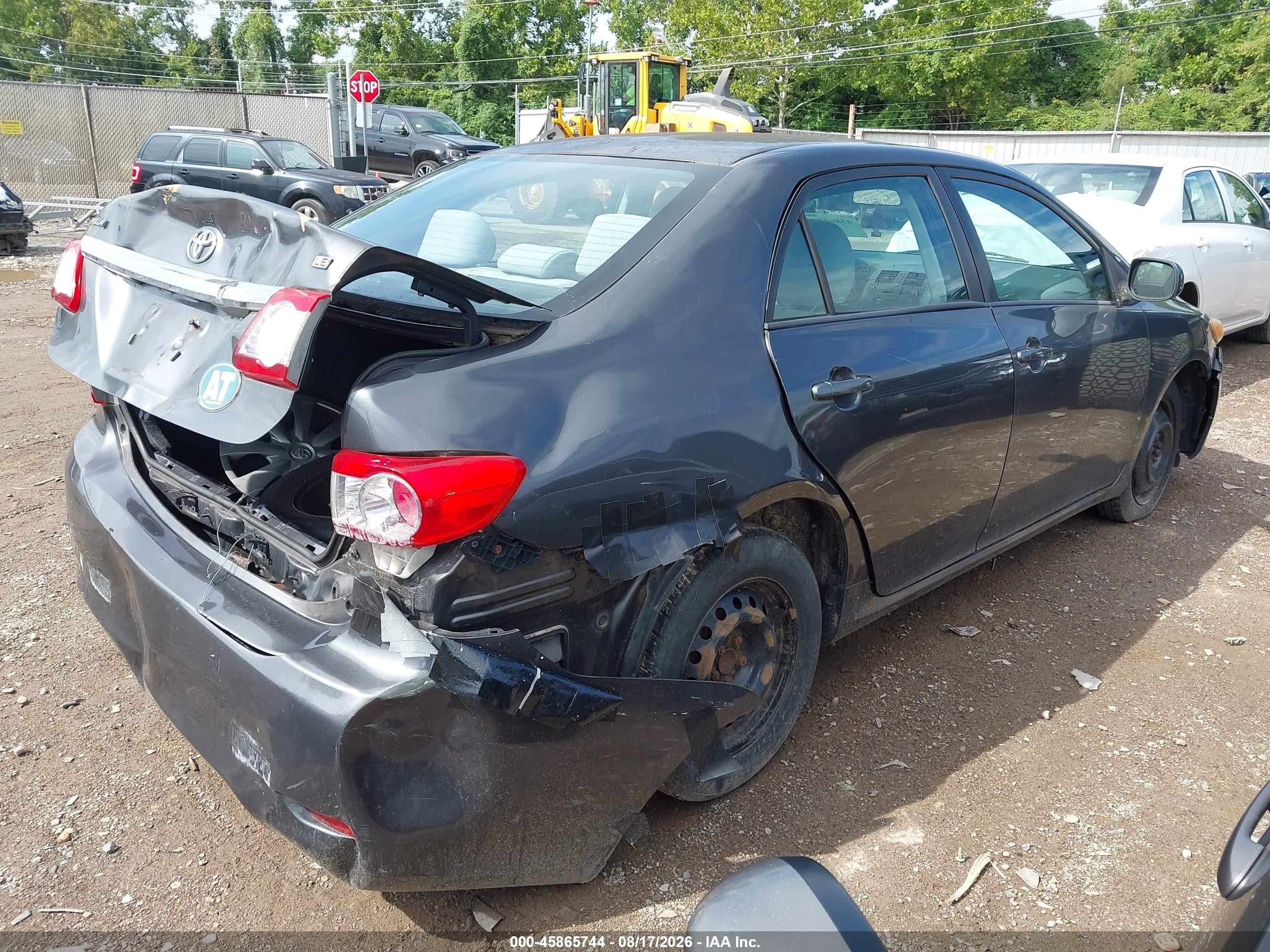 2011 Toyota Corolla Le Gray vin: 2T1BU4EEXBC602194