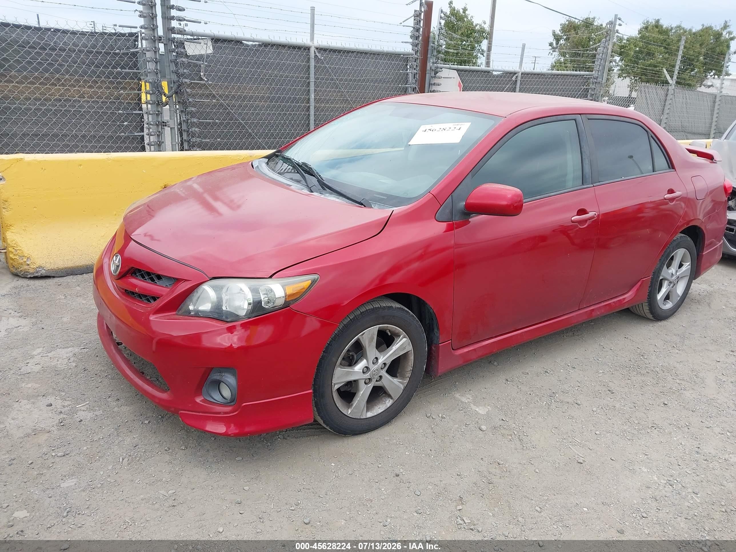 2011 Toyota Corolla S Red vin: 2T1BU4EEXBC617942