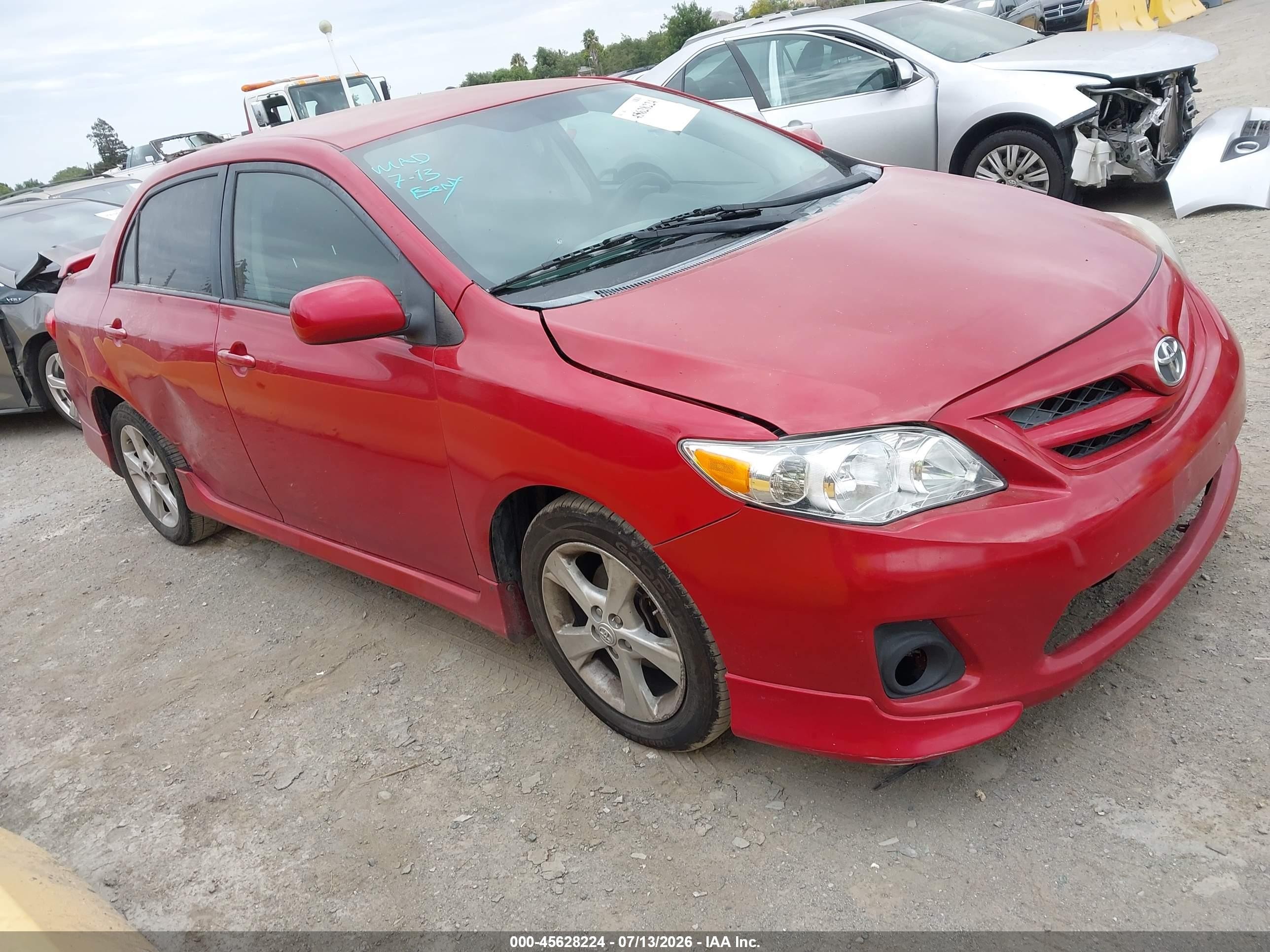 2011 Toyota Corolla S Red vin: 2T1BU4EEXBC617942