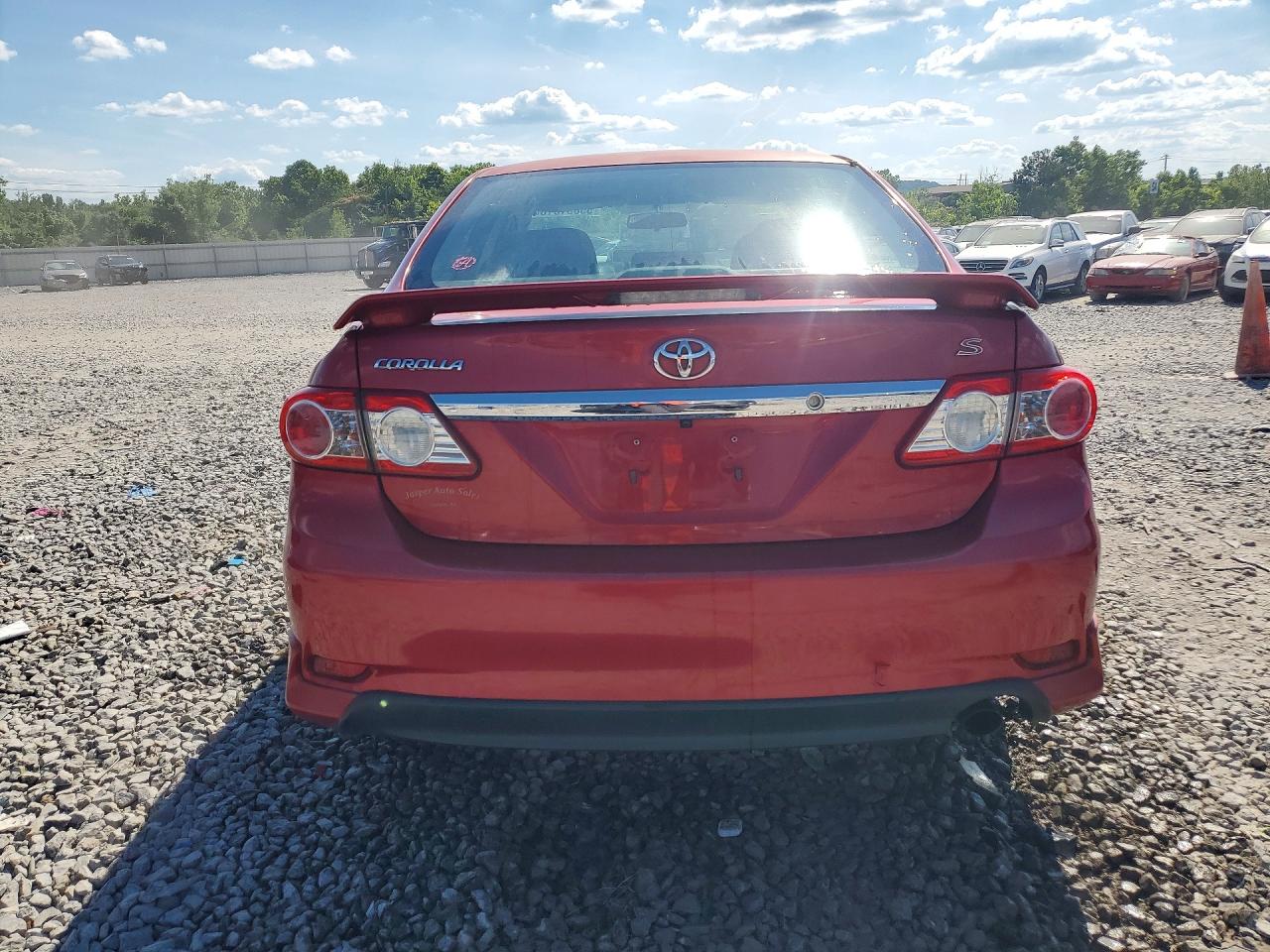 2011 Toyota Corolla S Red vin: 2T1BU4EEXBC620422