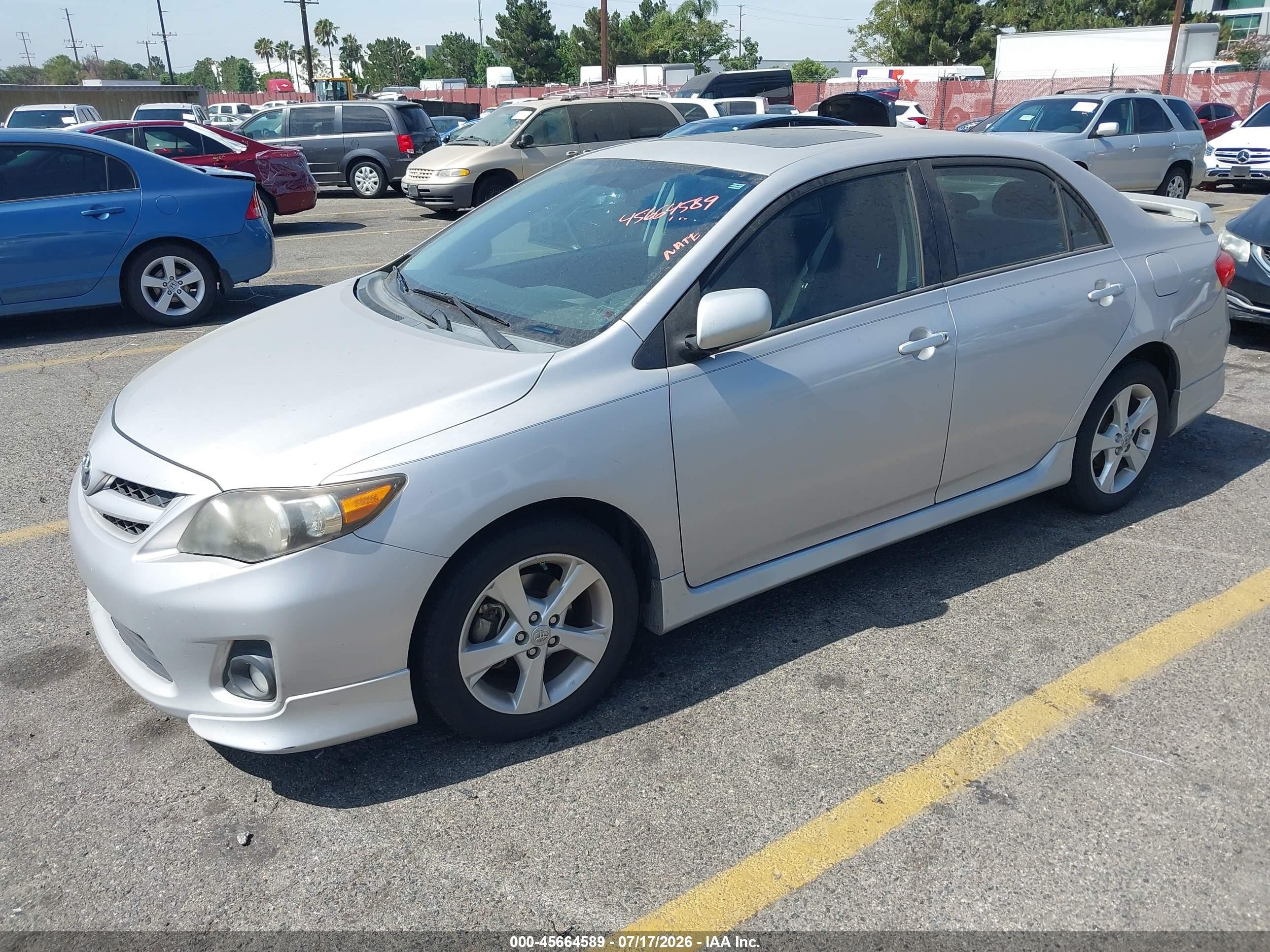 2011 Toyota Corolla S Silver vin: 2T1BU4EEXBC638340