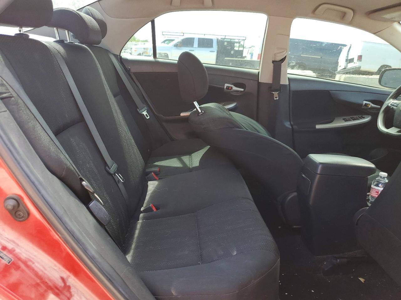2011 Toyota Corolla S Red vin: 2T1BU4EEXBC645322