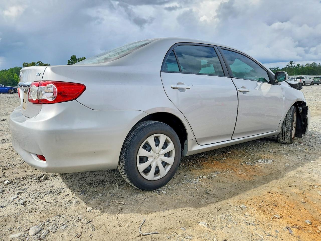 2011 Toyota Corolla Le Silver vin: 2T1BU4EEXBC662363