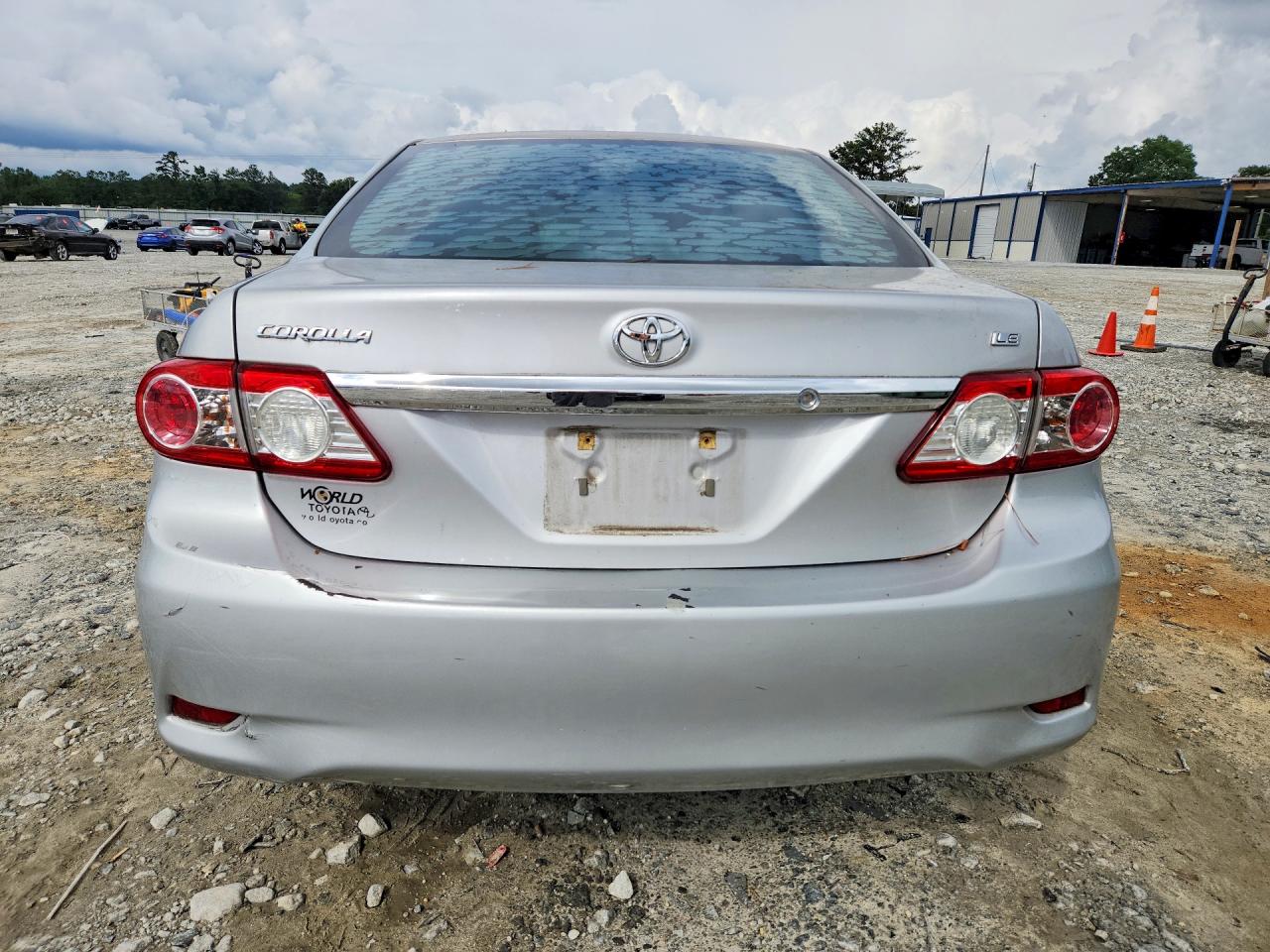 2011 Toyota Corolla Le Silver vin: 2T1BU4EEXBC662363
