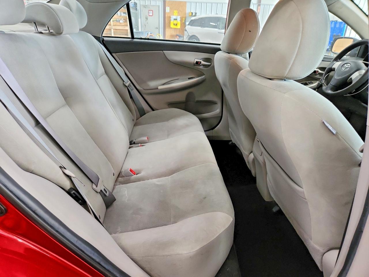 2011 Toyota Corolla Le Темно-бордовый vin: 2T1BU4EEXBC664825